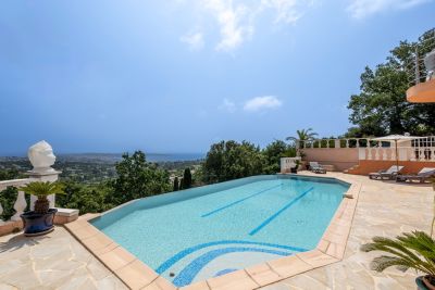 Vente Villa Vallauris 13 Pièces 500 m²