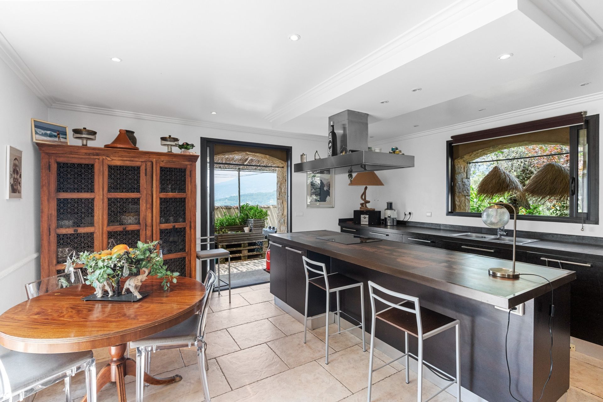 maison provençale 10 Pièces en vente sur FAYENCE (83440)