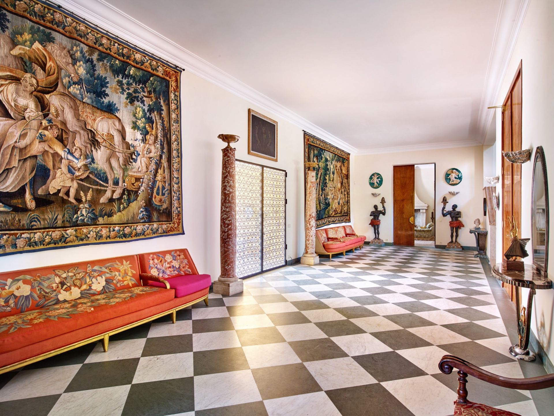 château 39 Pièces en vente sur BIOT (06410)