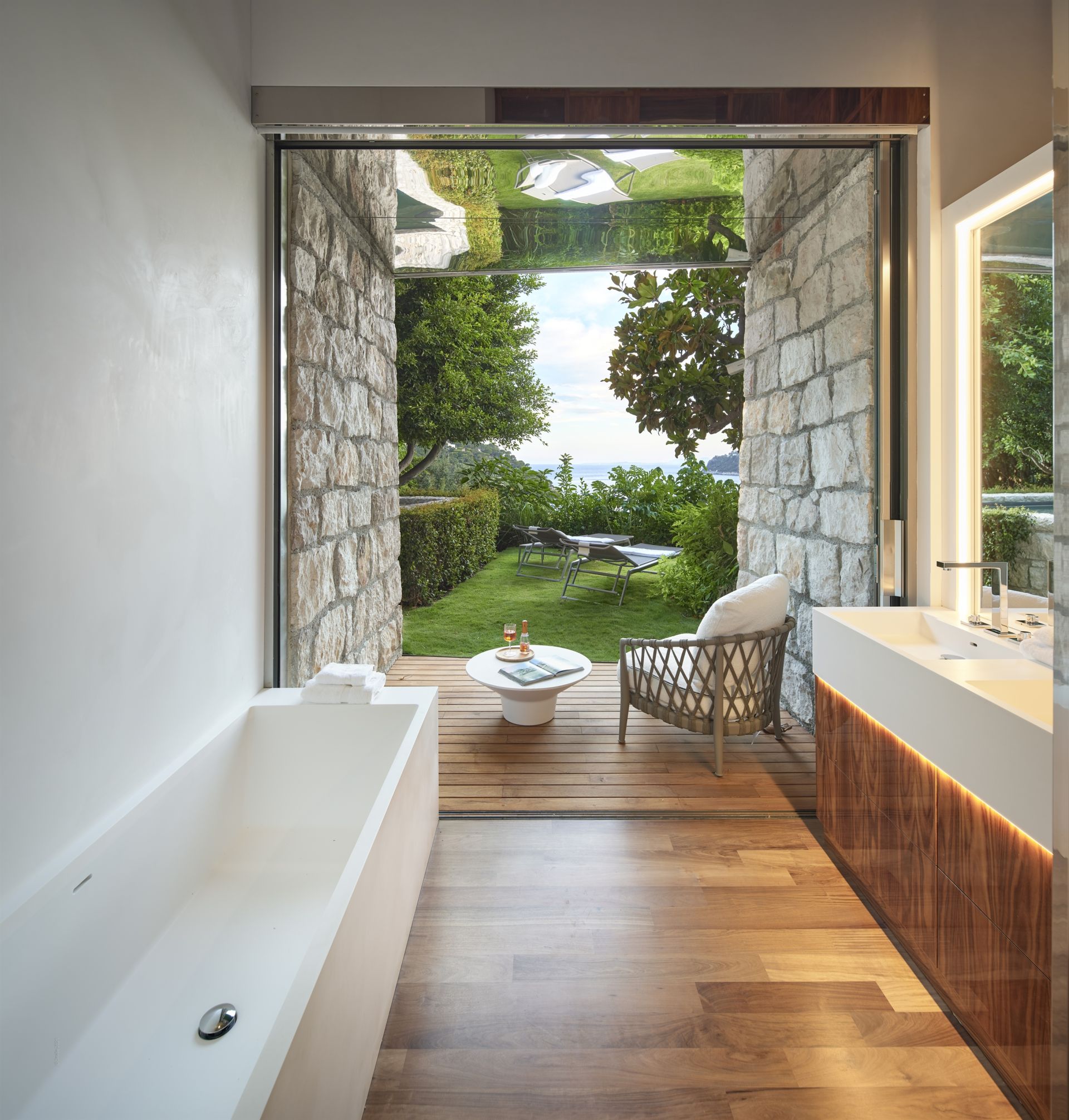 maison contemporaine 10 Pièces en vente sur ST JEAN CAP FERRAT (06230)