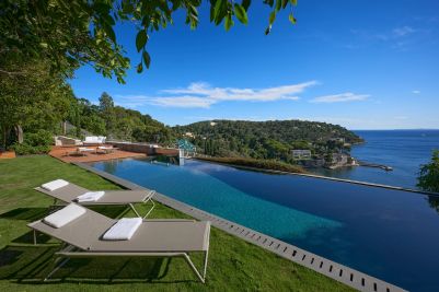 Vente Maison contemporaine Saint-Jean-Cap-Ferrat 10 Pièces 595 m²