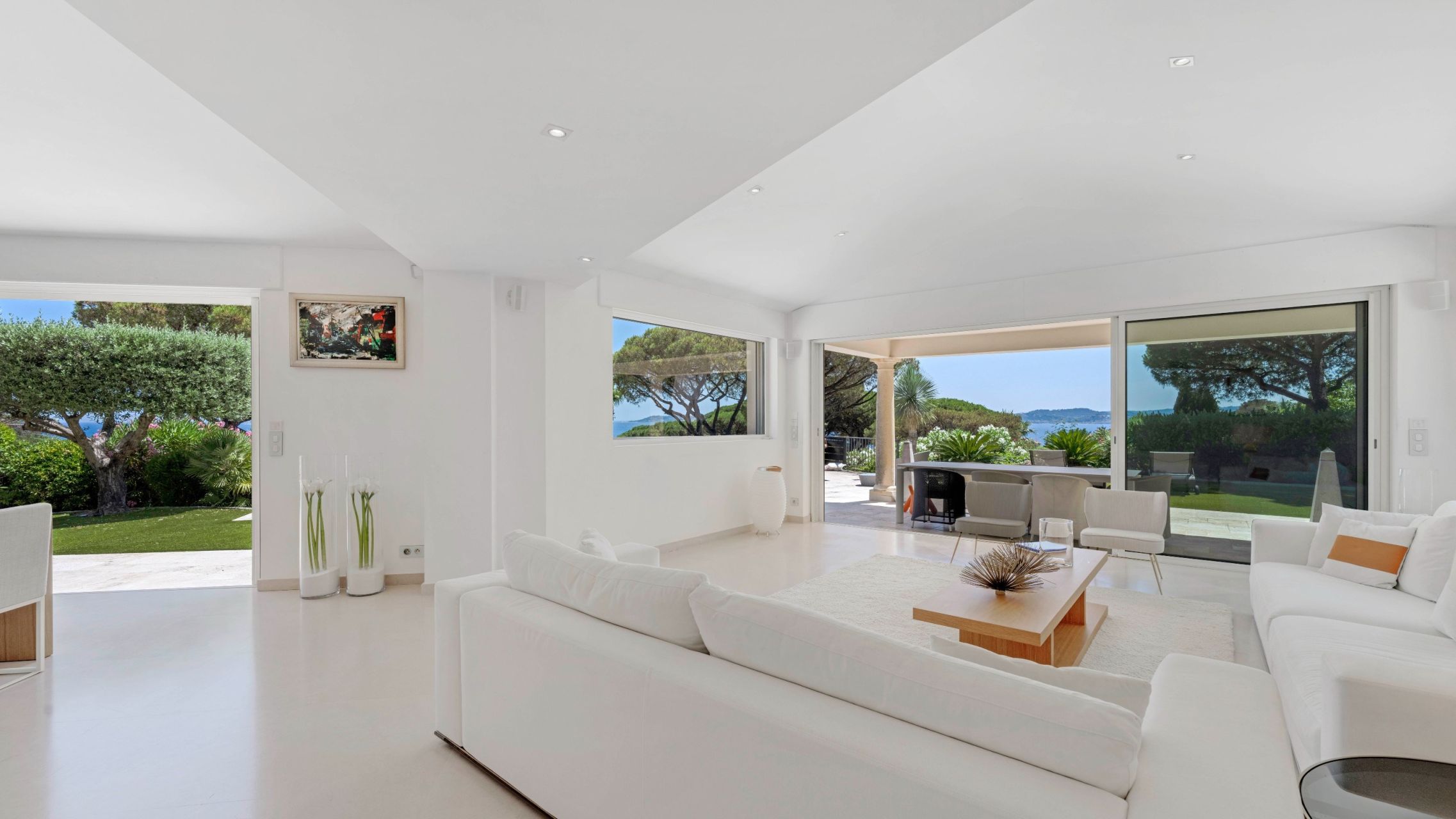 villa 11 Rooms for sale on STE MAXIME (83120)