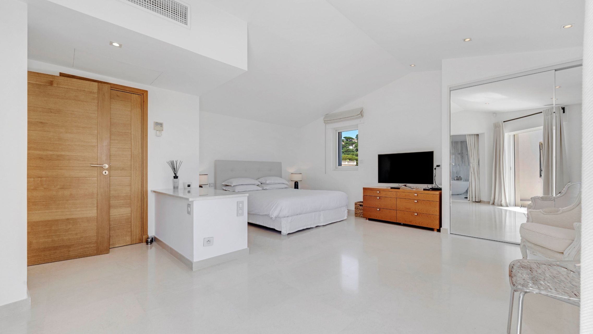 villa 11 Pièces en vente sur STE MAXIME (83120)