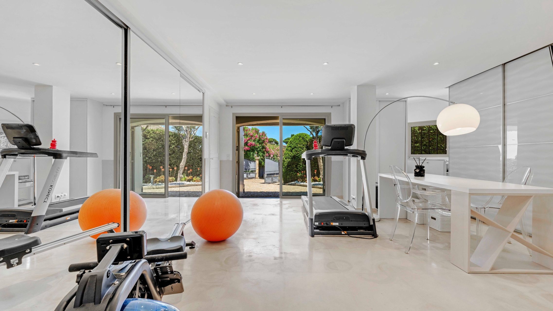 villa 11 Pièces en vente sur STE MAXIME (83120)