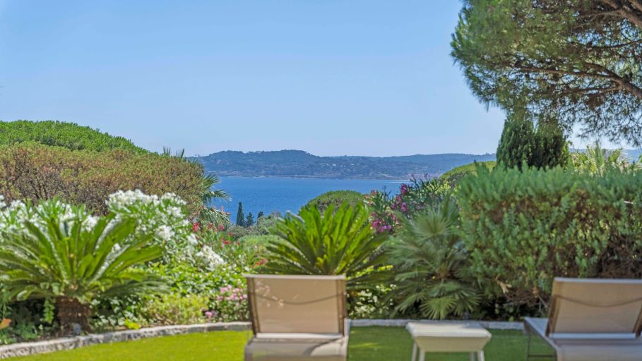 villa 11 Pièces en vente sur STE MAXIME (83120)