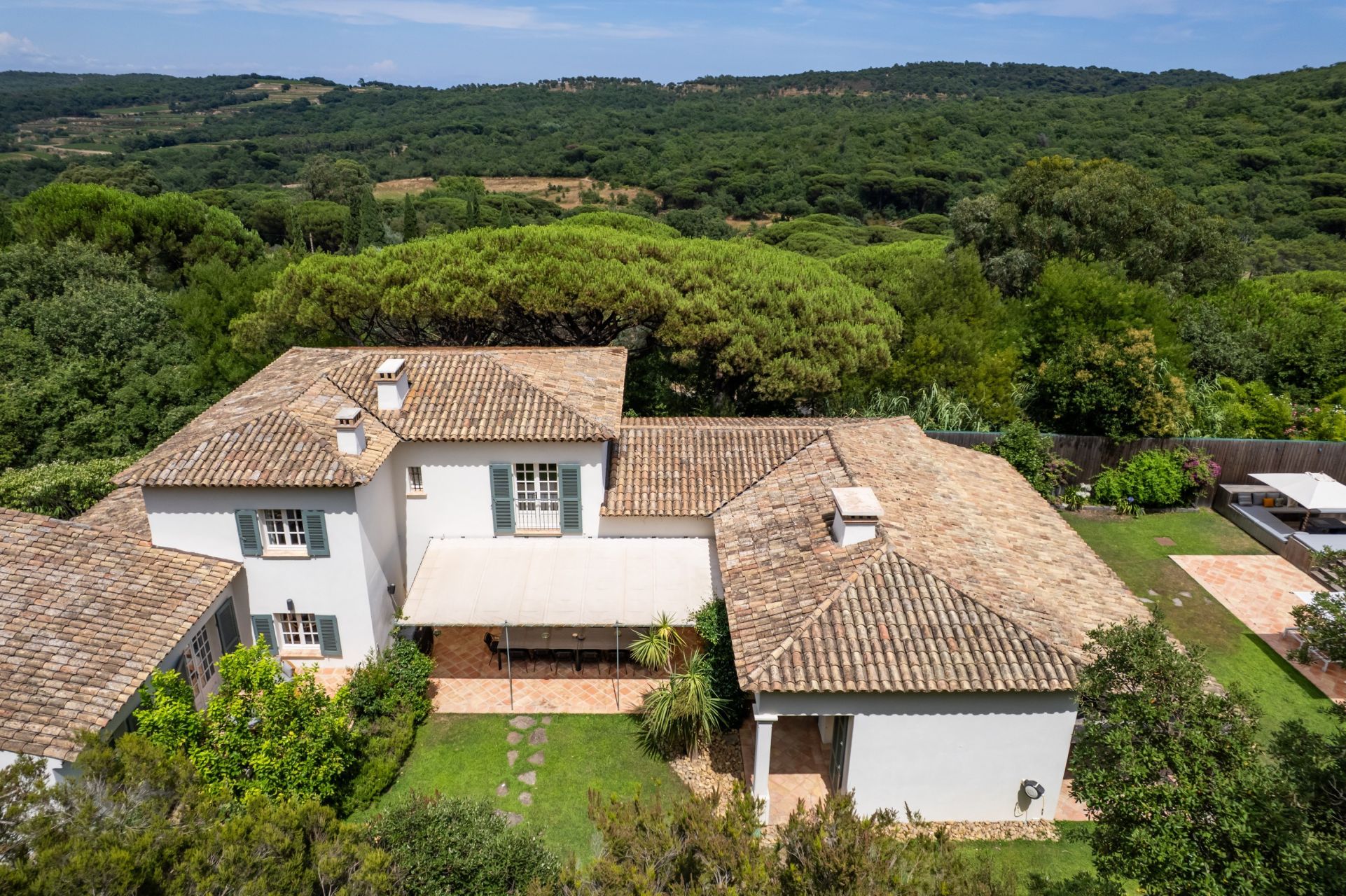 mas 13 Rooms for sale on RAMATUELLE (83350)