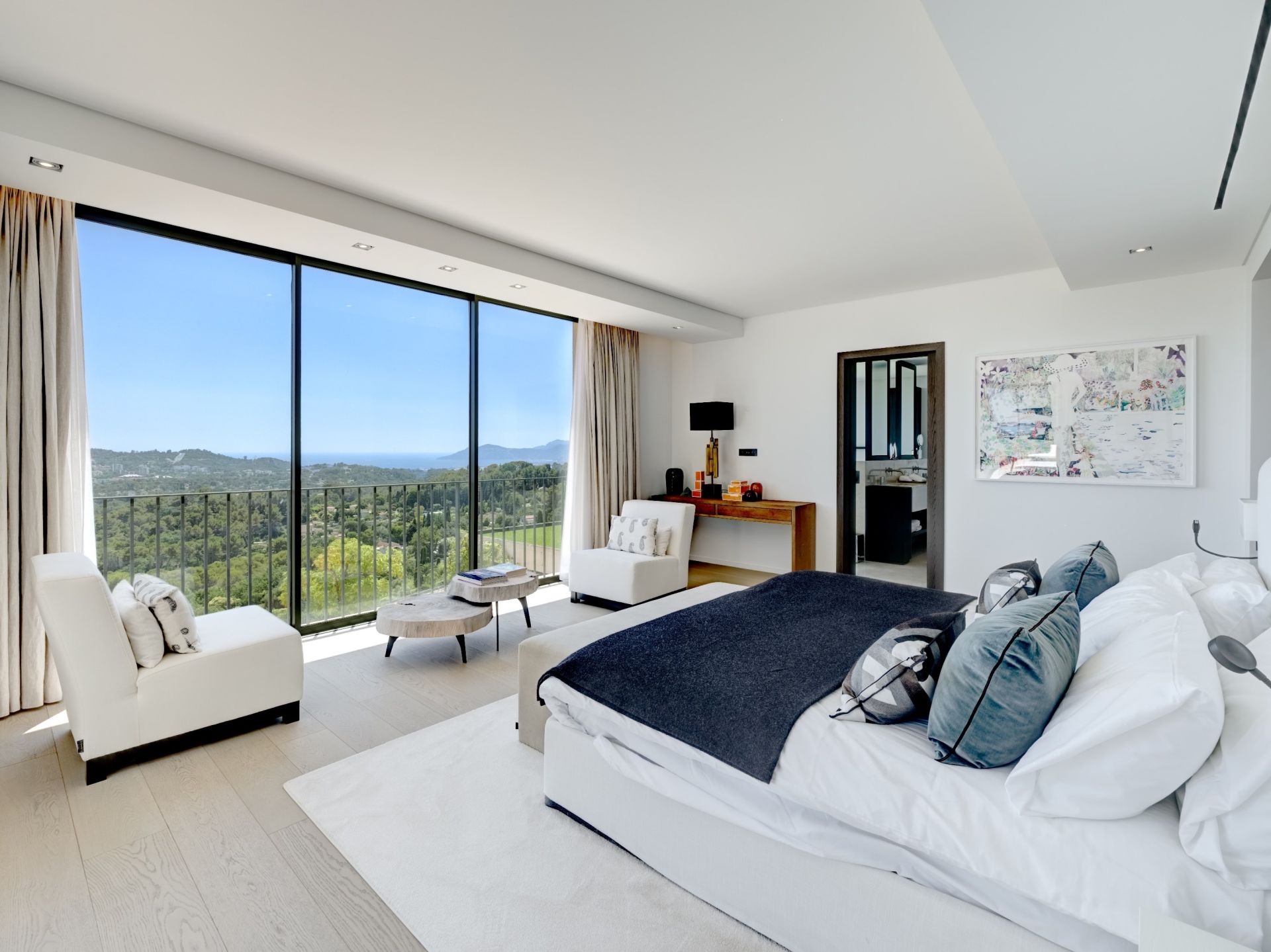 villa 17 Pièces en vente sur MOUGINS (06250)