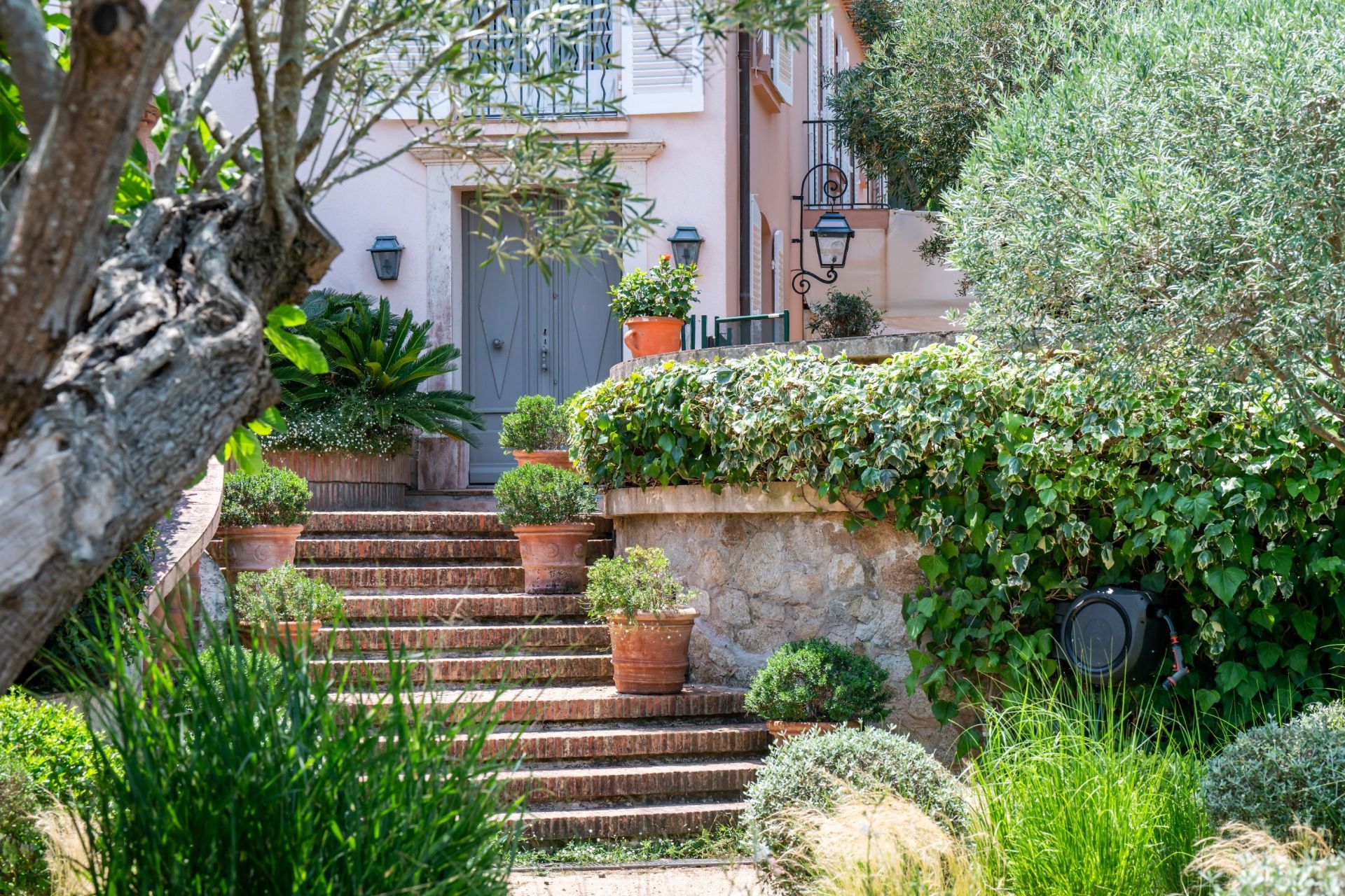 maison provençale 11 Pièces en vente sur ST TROPEZ (83990)