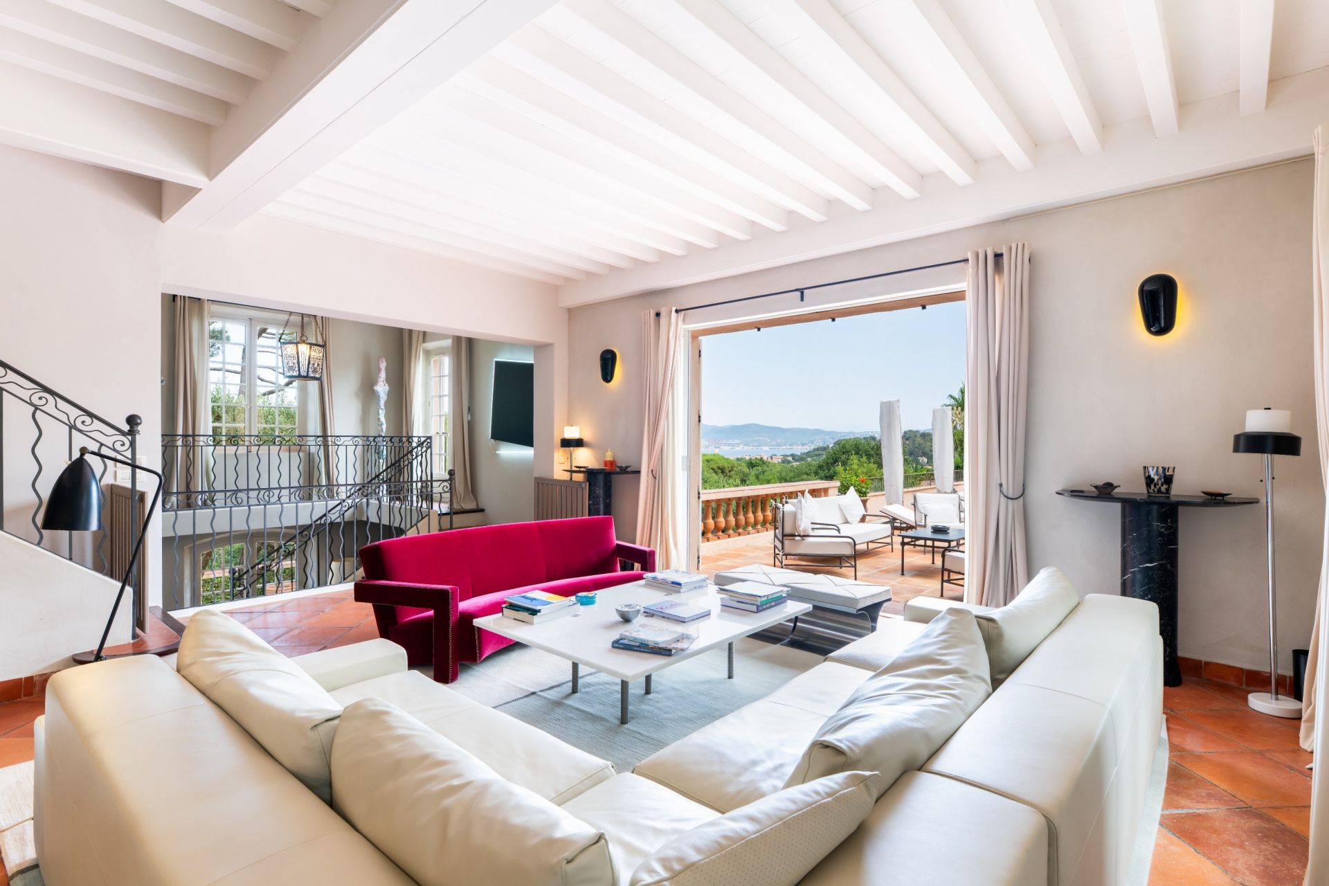 maison provençale 11 Pièces en vente sur ST TROPEZ (83990)