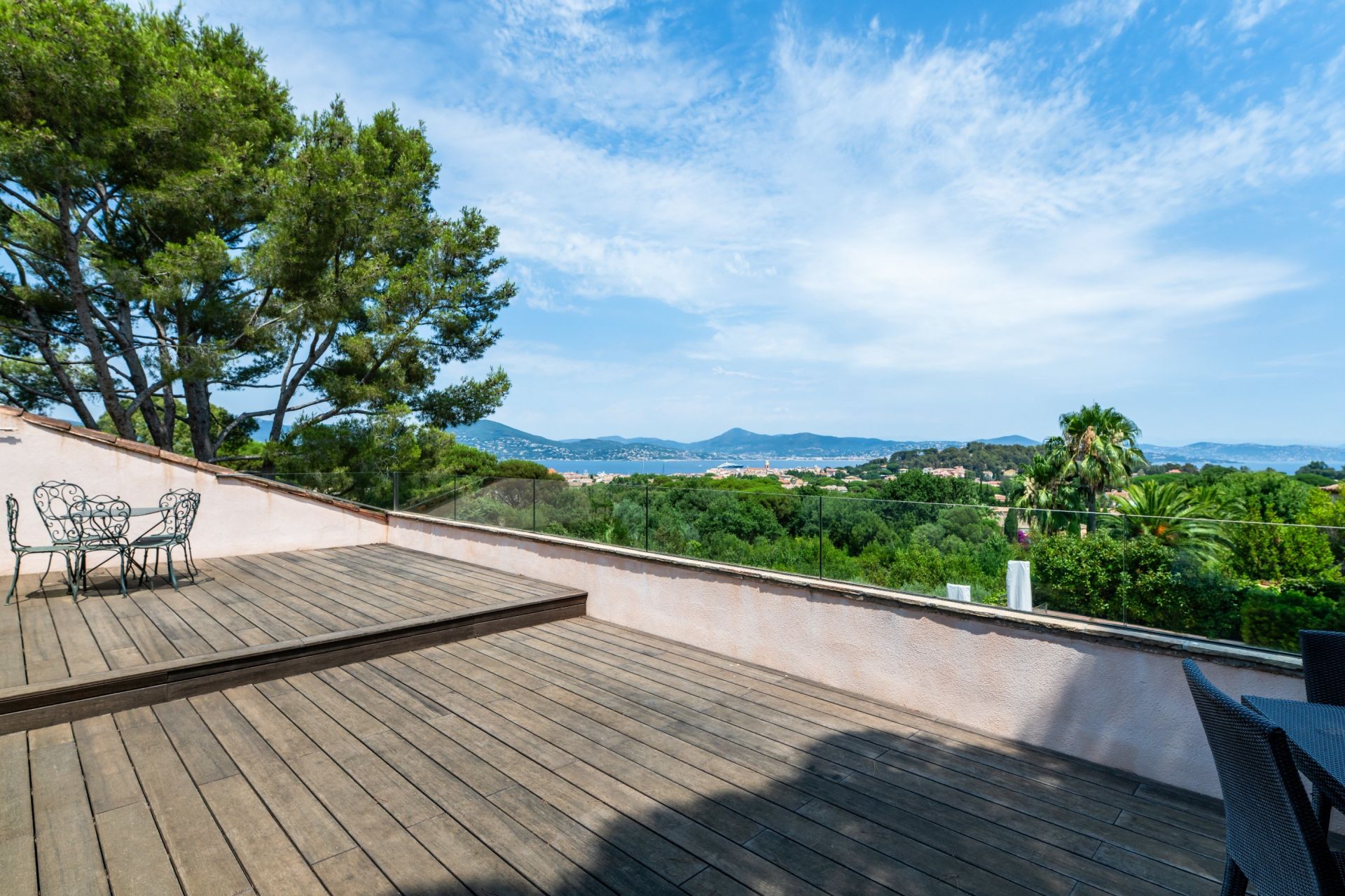 maison provençale 11 Pièces en vente sur ST TROPEZ (83990)