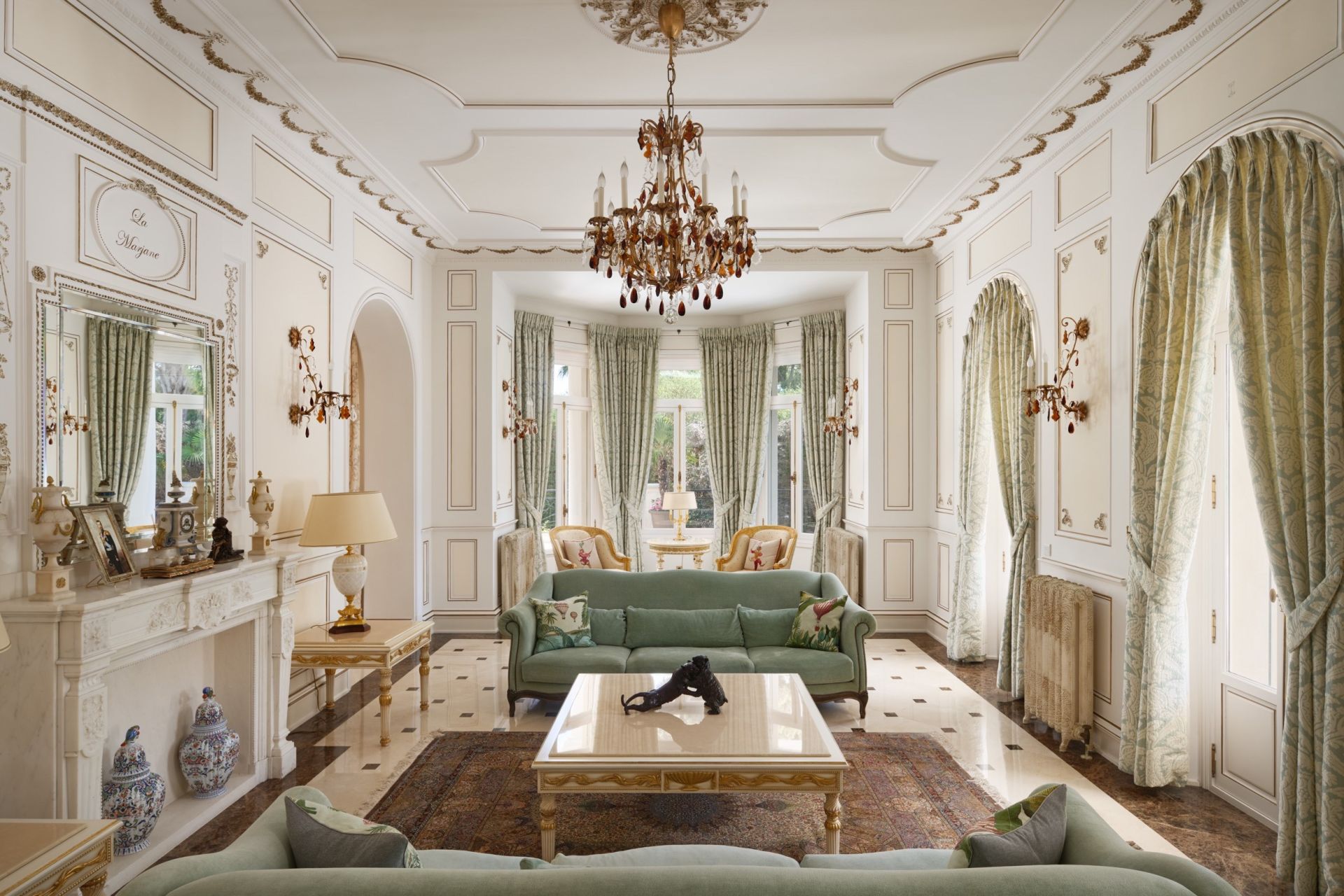 hôtel particulier 11 Pièces en vente sur CAP D ANTIBES (06160)