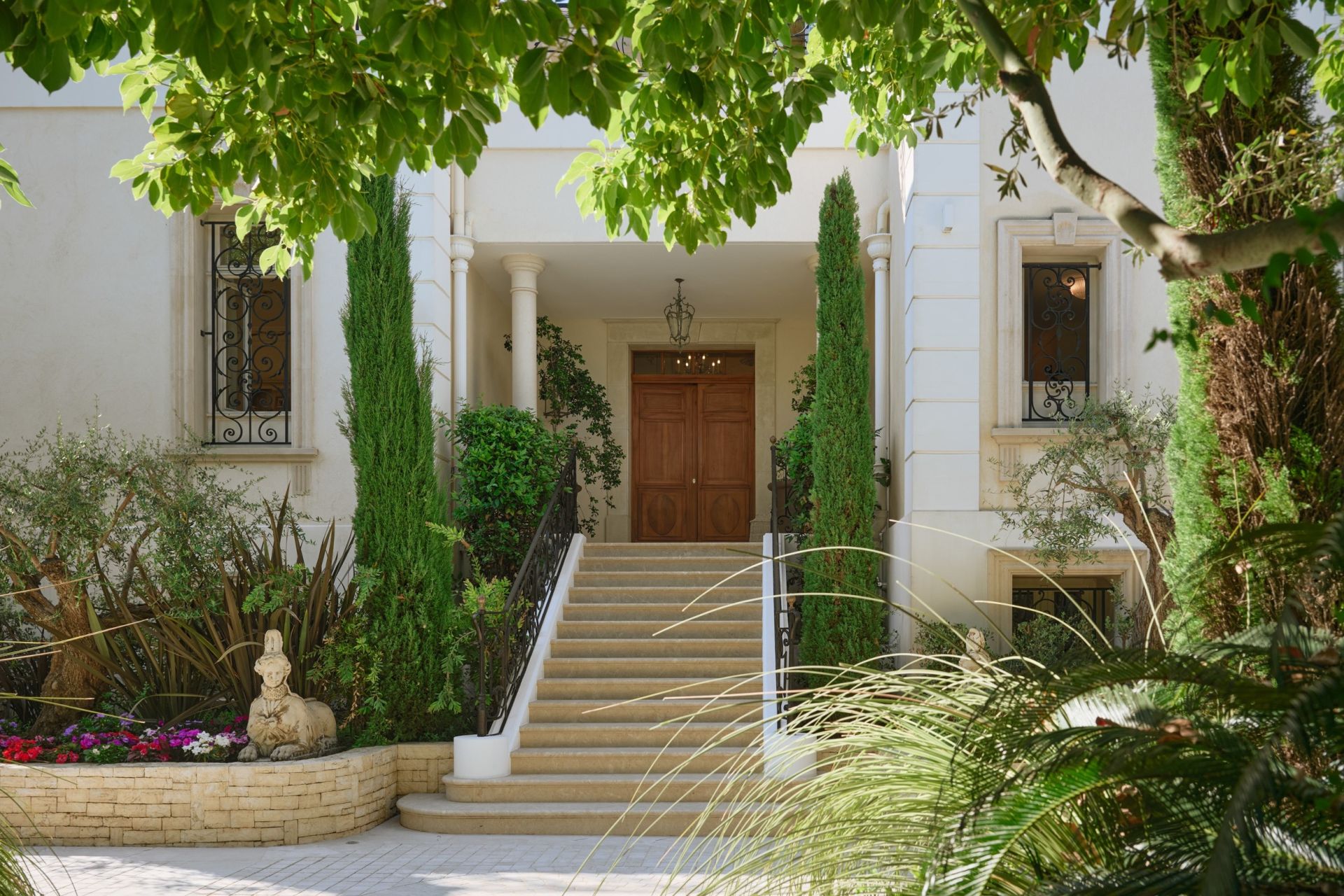 hôtel particulier 11 Pièces en vente sur CAP D ANTIBES (06160)