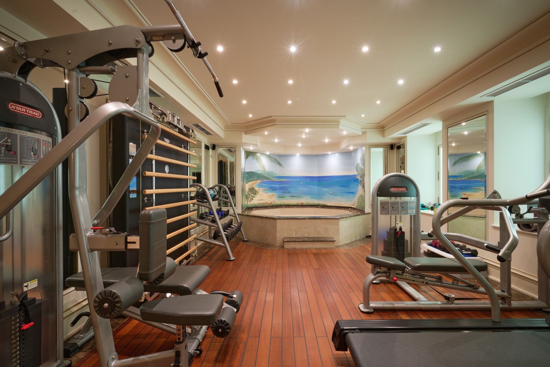 hôtel particulier 11 Pièces en vente sur CAP D ANTIBES (06160)