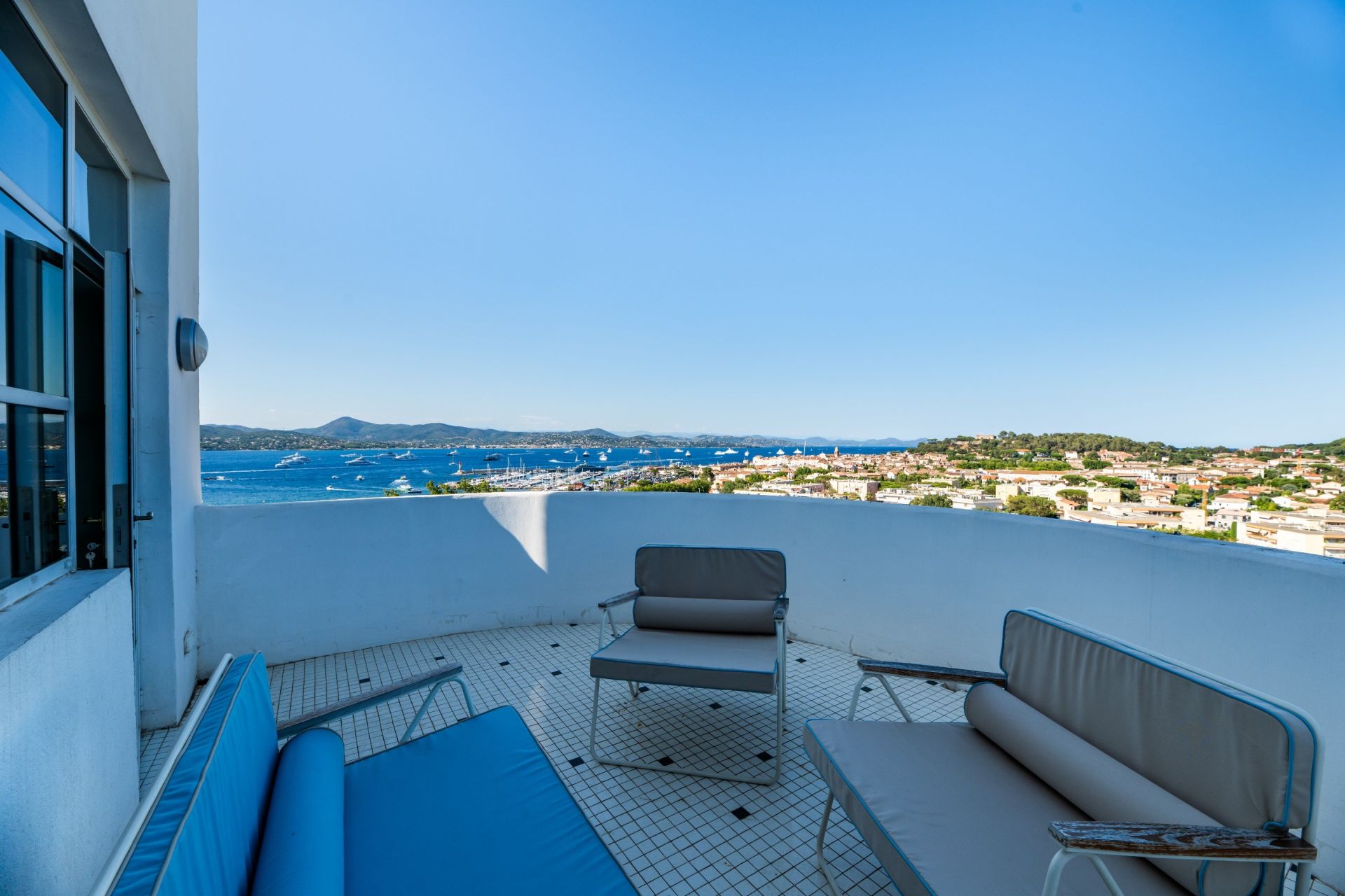 appartement 4 Pièces en vente sur ST TROPEZ (83990)