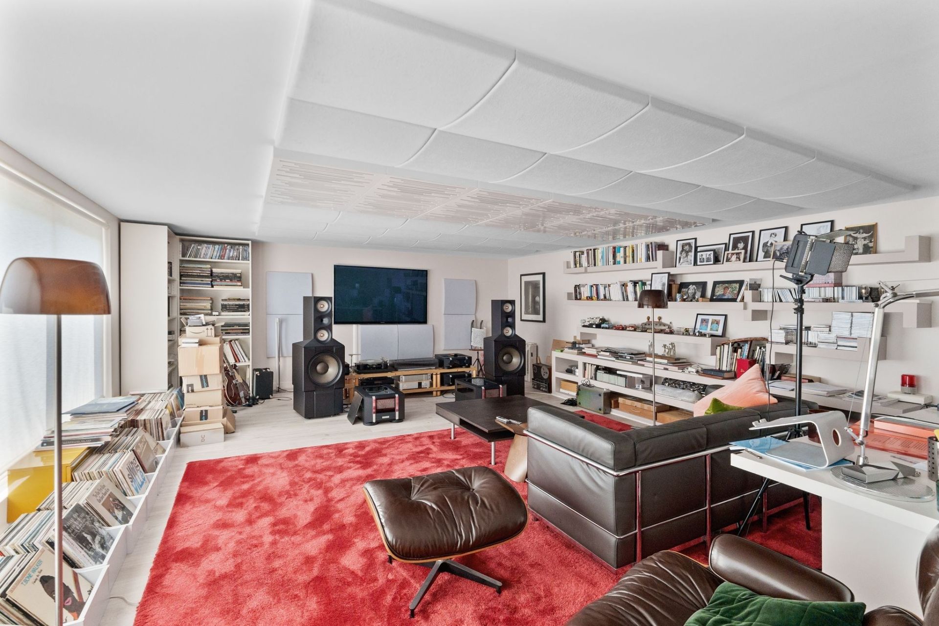 contemporary house 7 Rooms for sale on THEOULE SUR MER (06590)