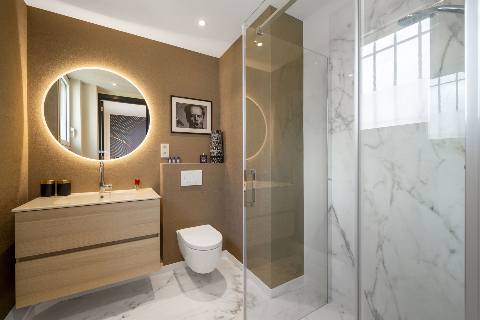 apartment 4 Rooms for sale on CANNES (06400)
