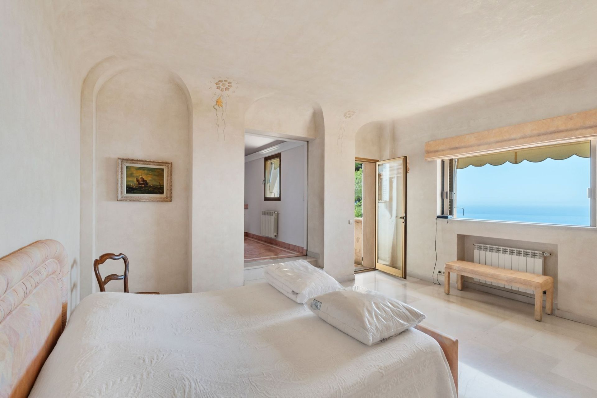 provencal house 11 Rooms for sale on ROQUEBRUNE CAP MARTIN (06190)