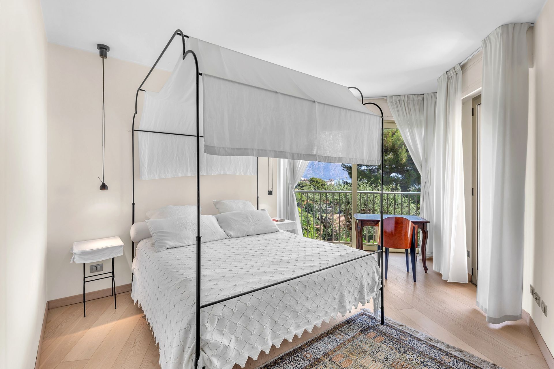 duplex 5 Pièces en vente sur ST JEAN CAP FERRAT (06230)