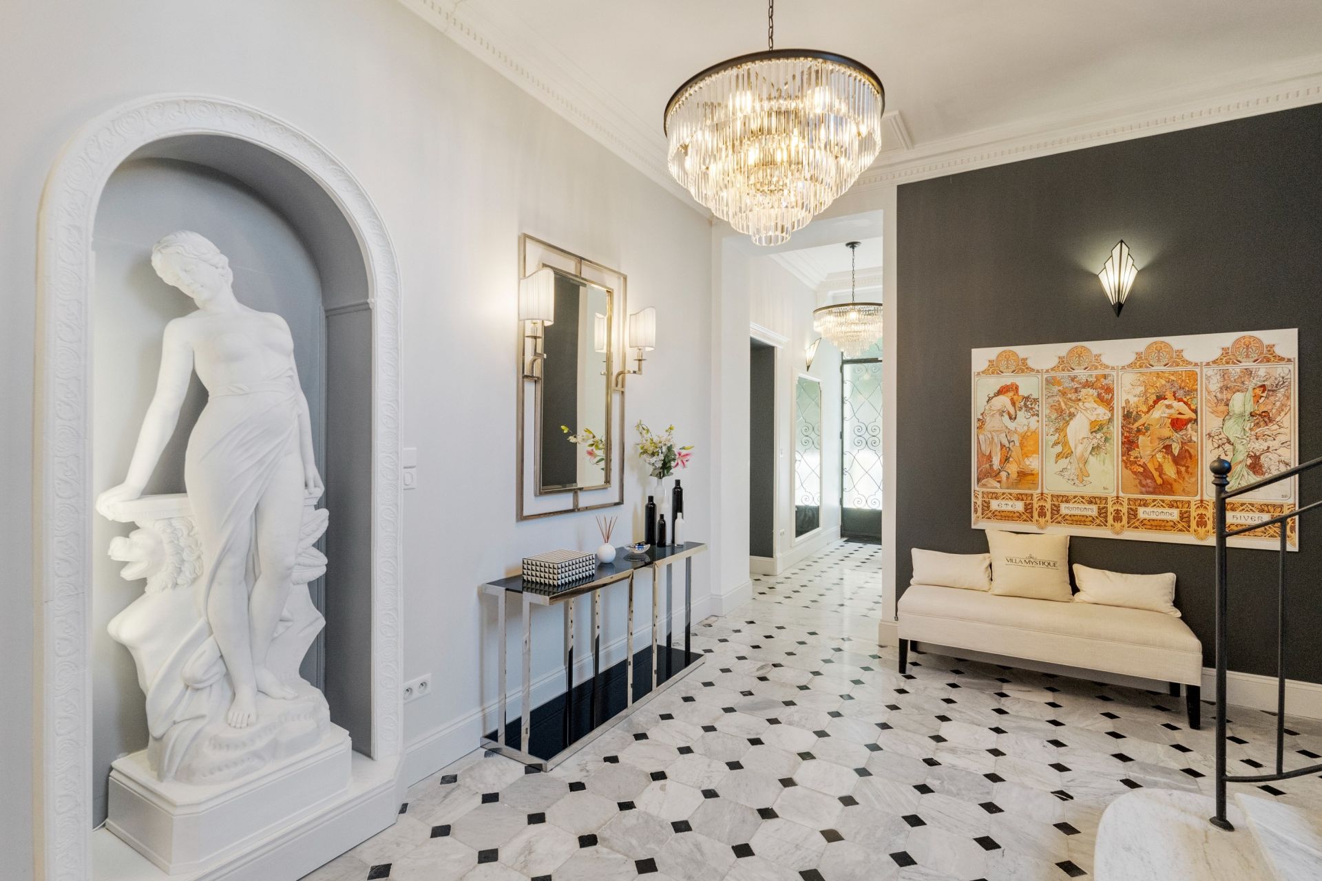 villa 16 Pièces en vente sur CANNES (06400)