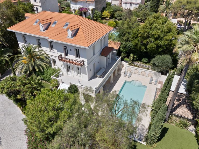 villa 16 Pièces en vente sur CANNES (06400)
