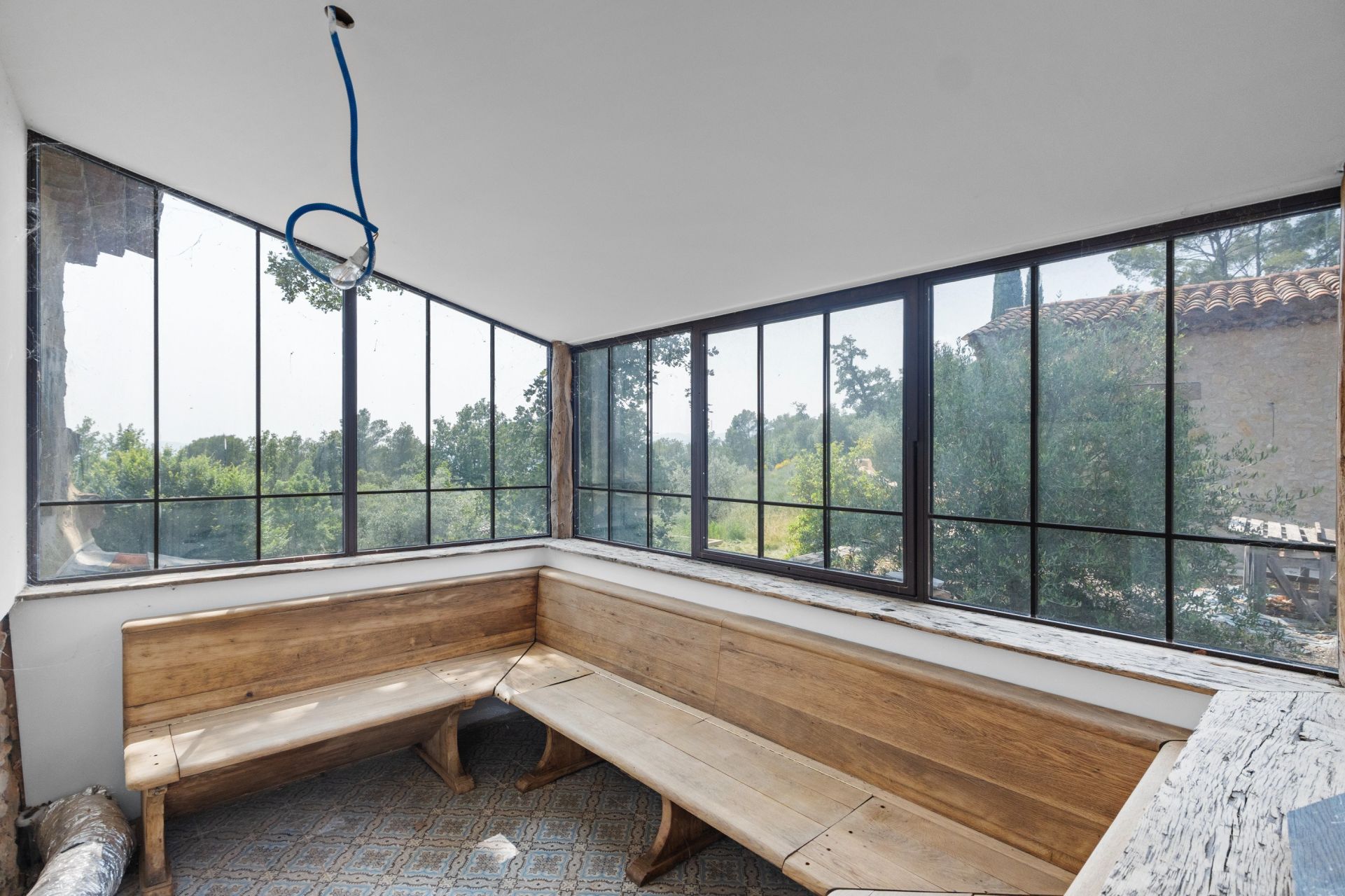 maison provençale 6 Pièces en vente sur TOURRETTES (83440)