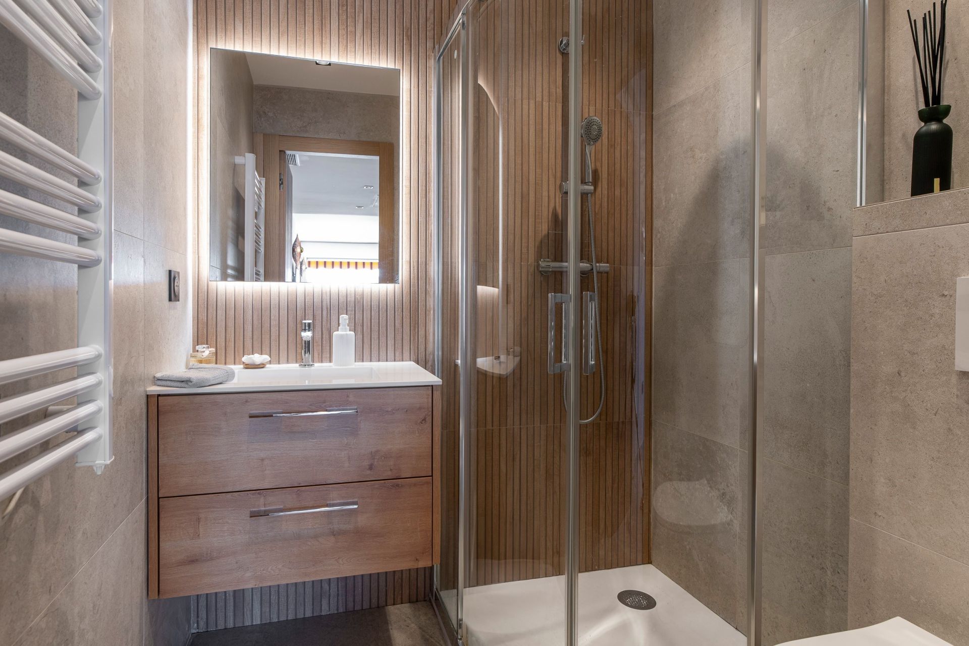 apartment 4 Rooms for sale on NICE (06000)