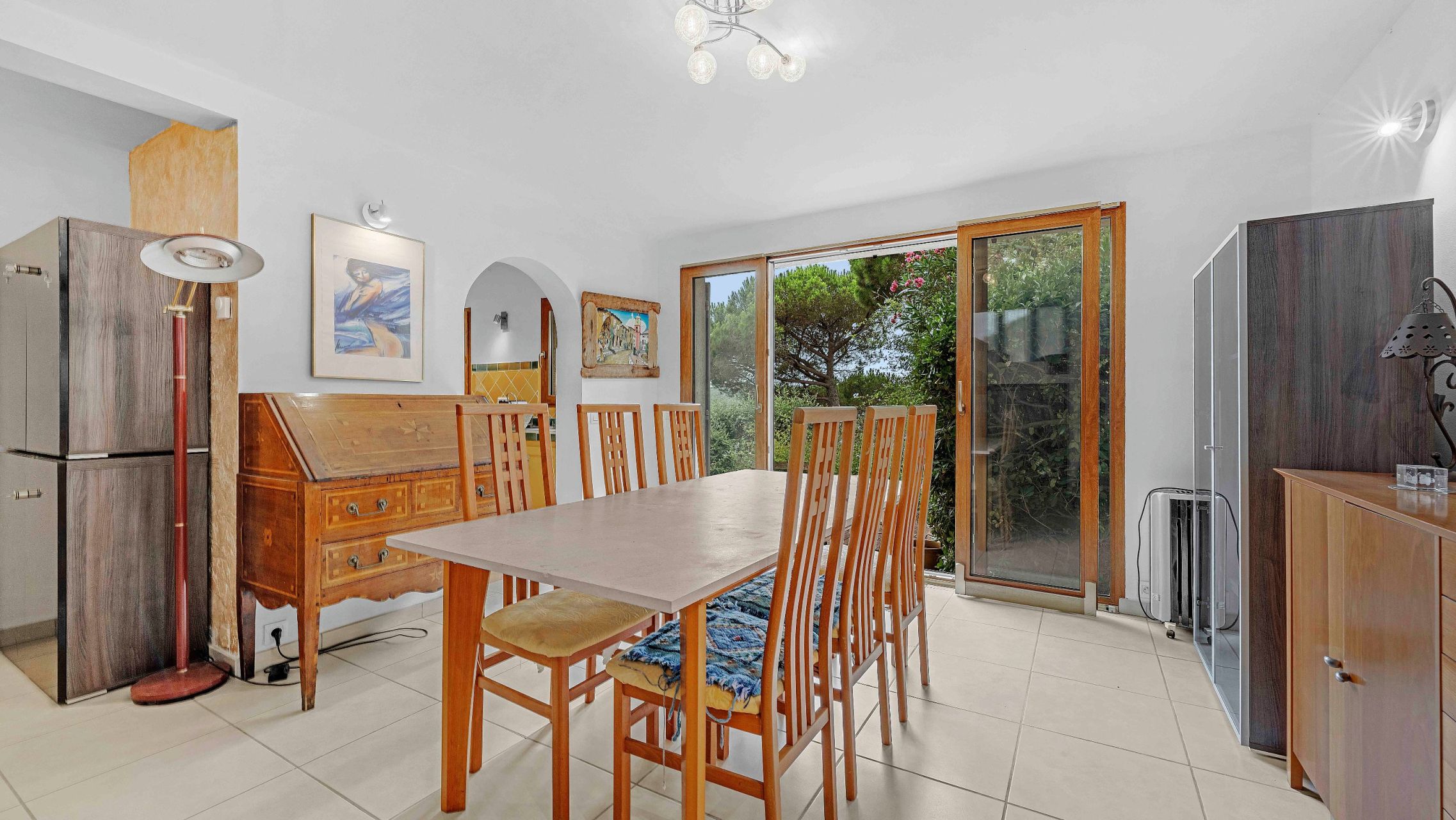 villa 7 Rooms for sale on RAMATUELLE (83350)