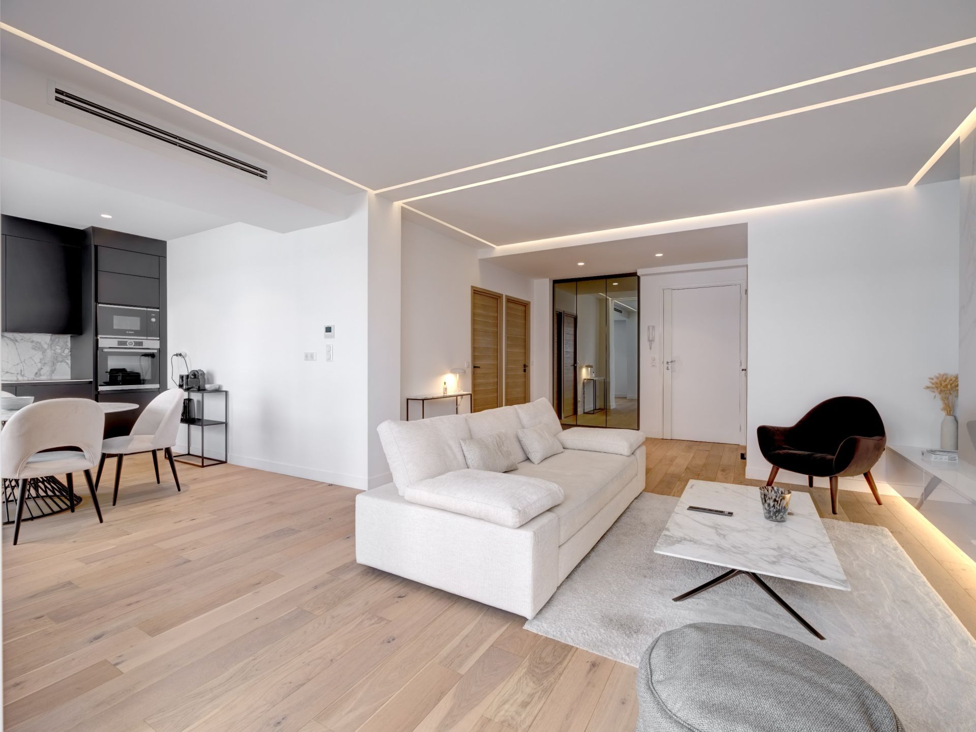 apartment 3 Rooms for sale on CANNES (06400)