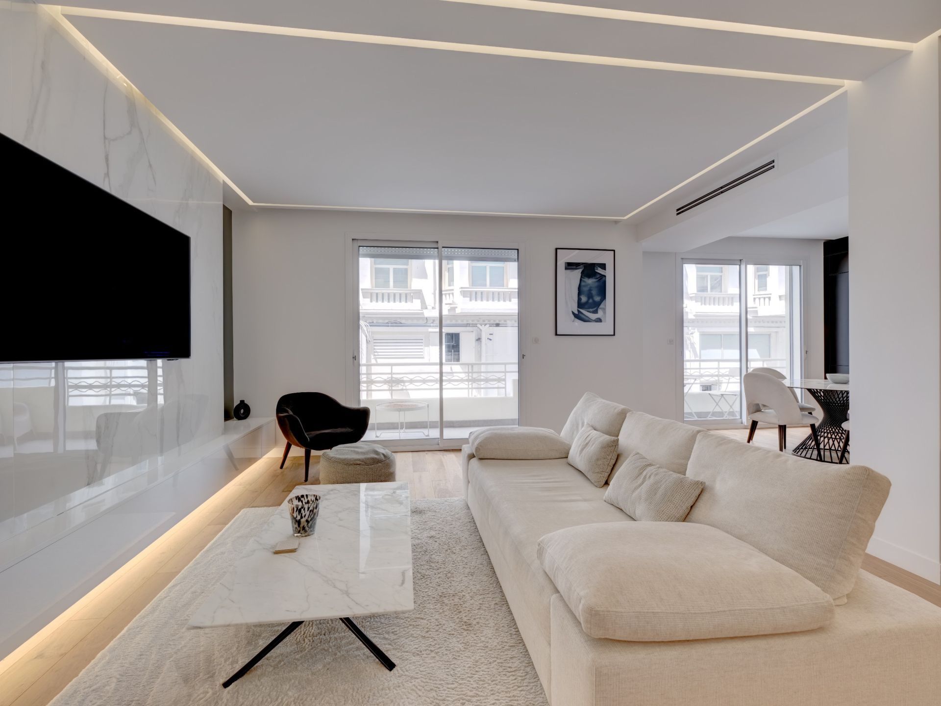 apartment 3 Rooms for sale on CANNES (06400)