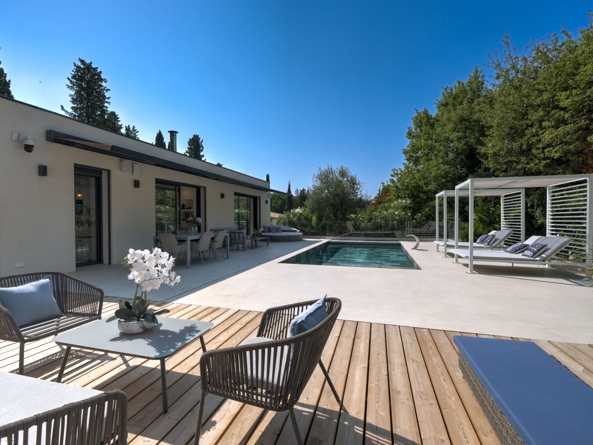 maison contemporaine 7 Pièces en vente sur OPIO (06650)