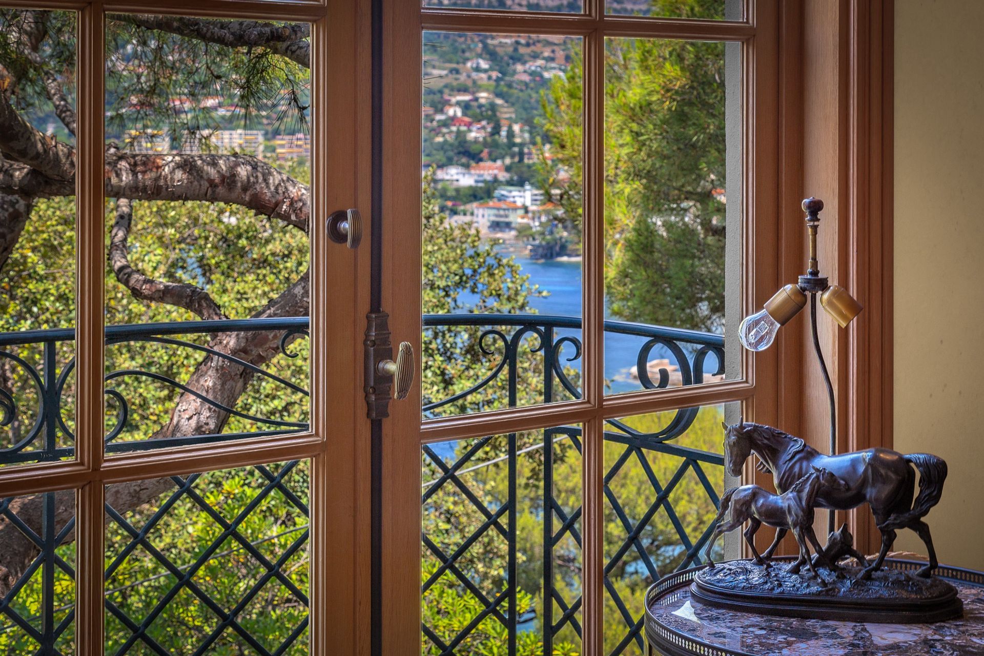 villa 12 Rooms for sale on ST JEAN CAP FERRAT (06230)