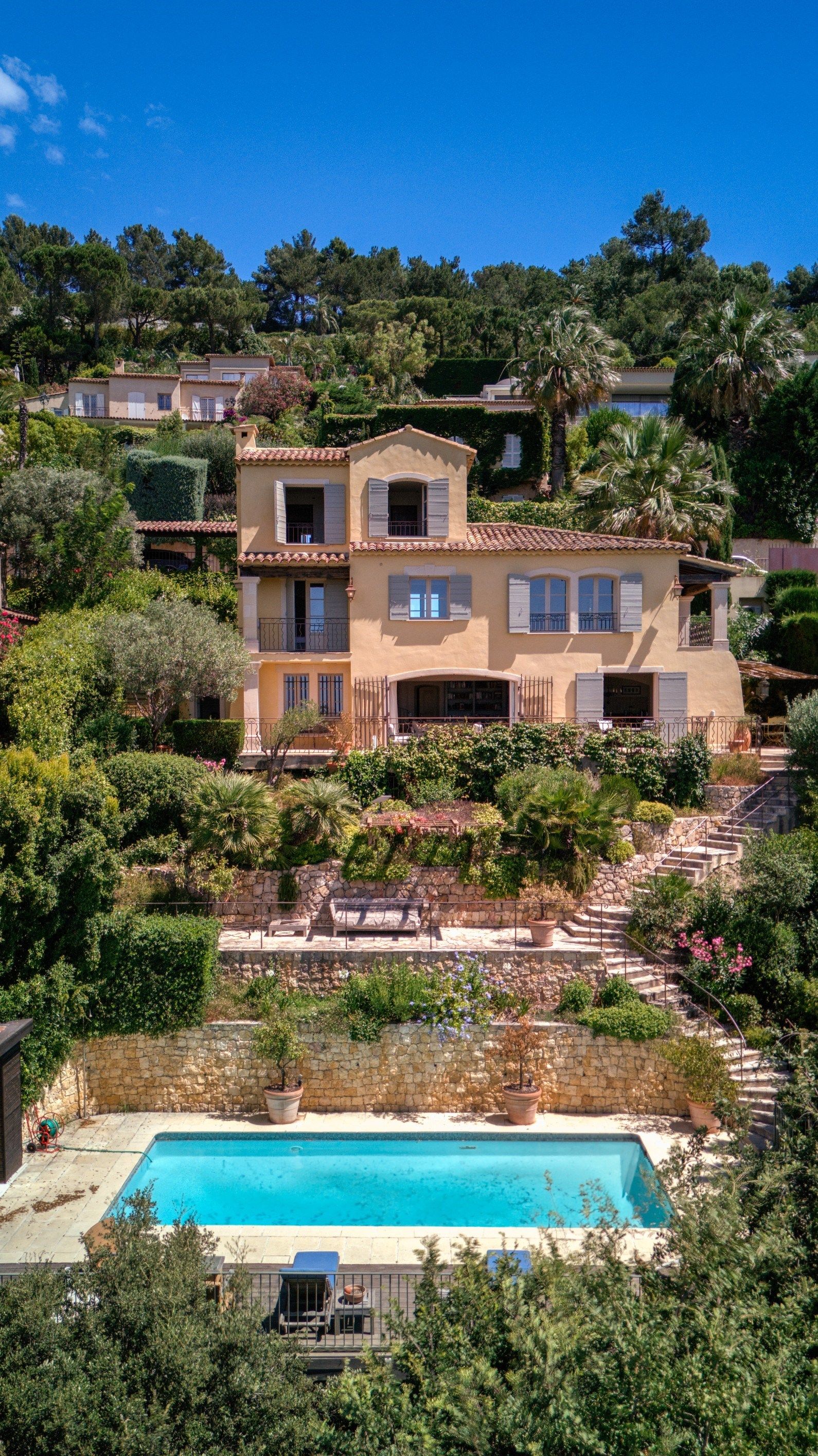 villa 7 Pièces en vente sur CANNES (06400)