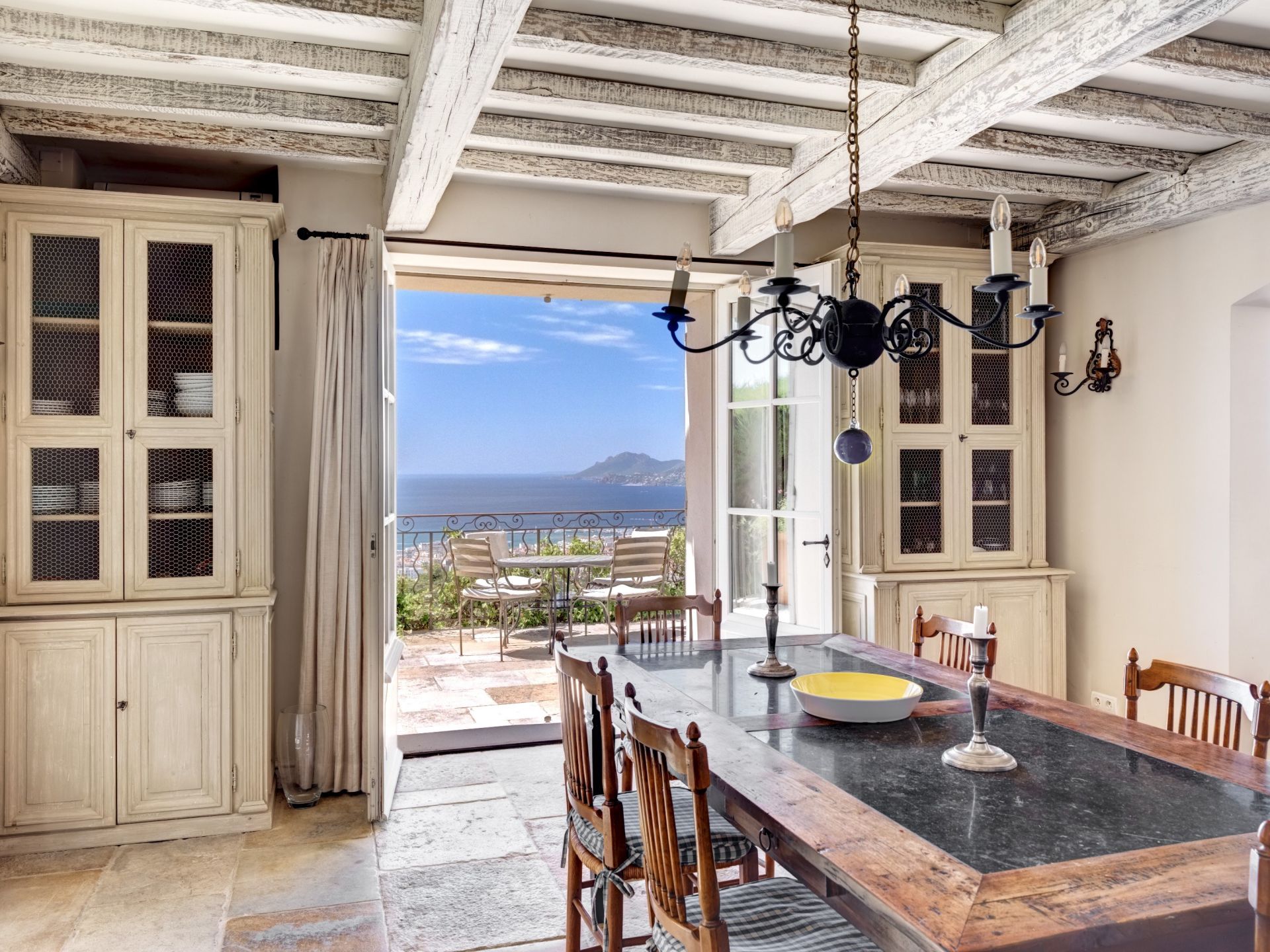 villa 7 Pièces en vente sur CANNES (06400)