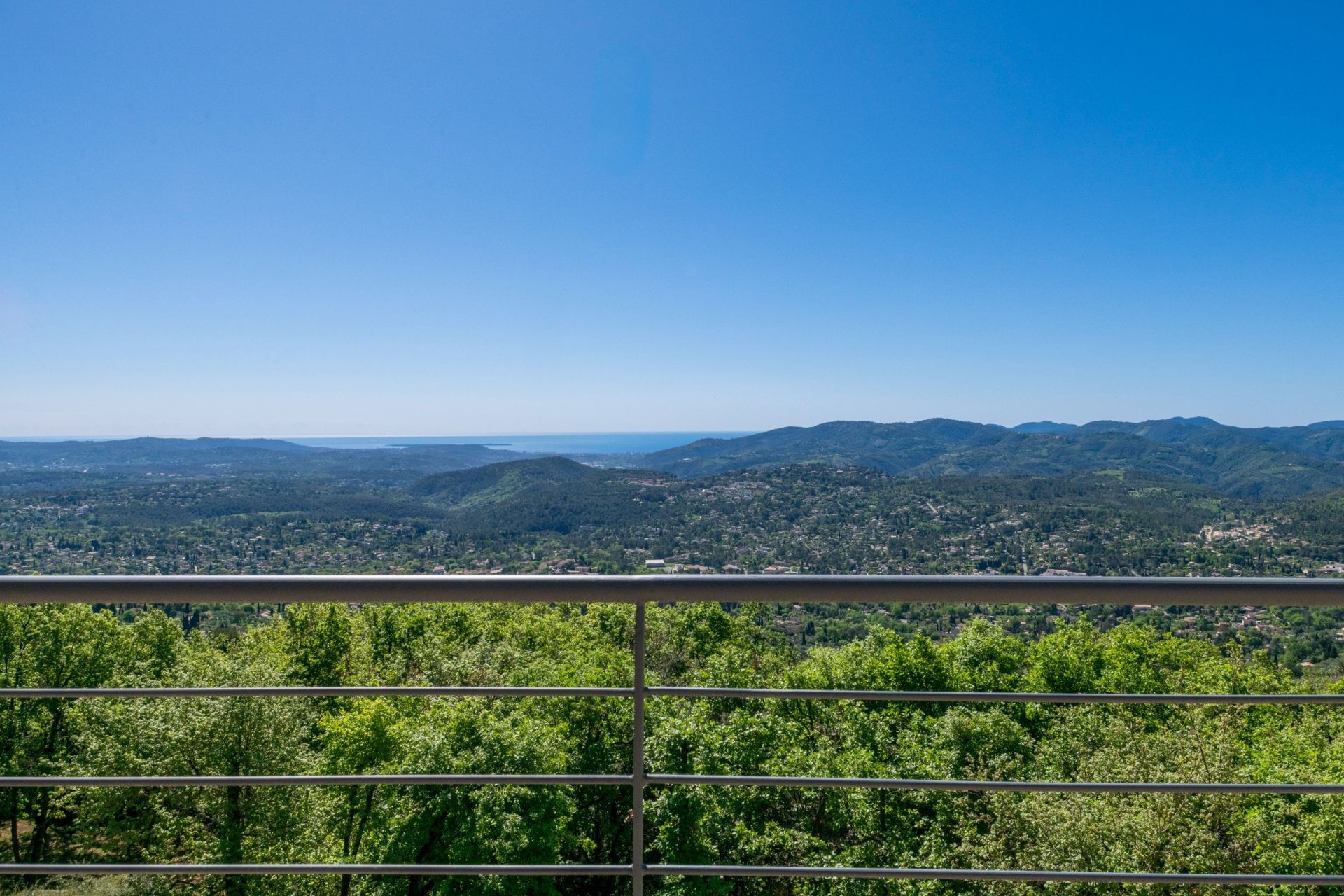 villa 6 Pièces en vente sur SPERACEDES (06530)