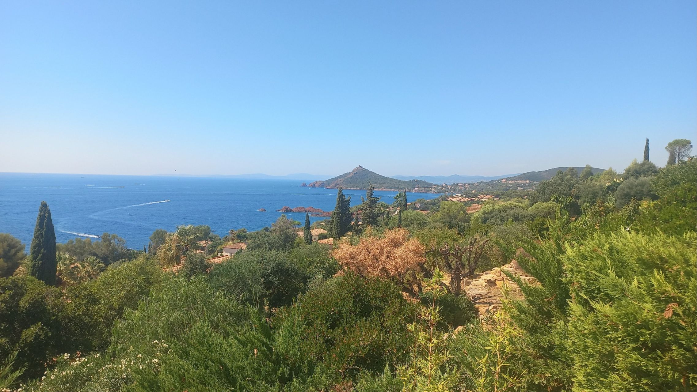 villa 7 Pièces en vente sur ANTHEOR (83530)