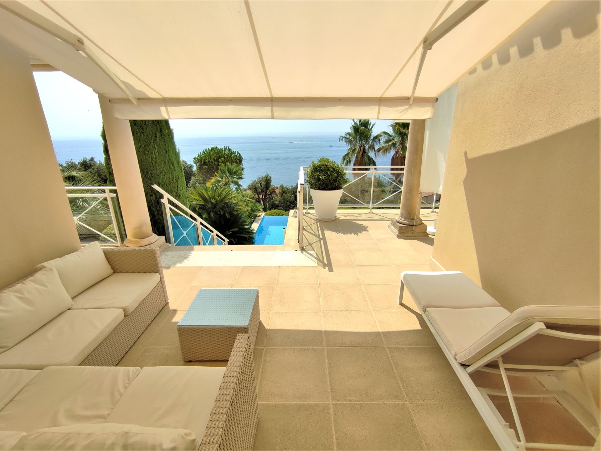 villa 7 Pièces en vente sur ANTHEOR (83530)