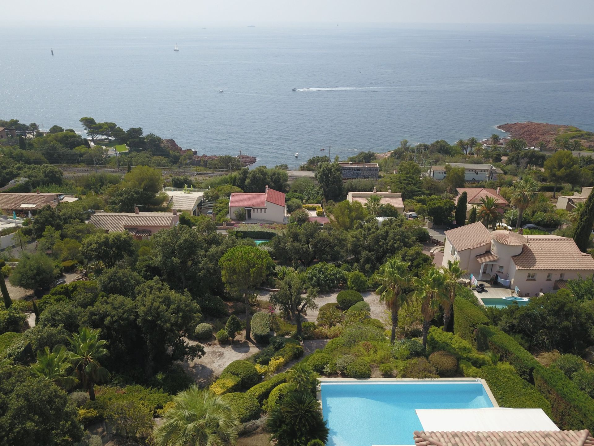 villa 7 Pièces en vente sur ANTHEOR (83530)