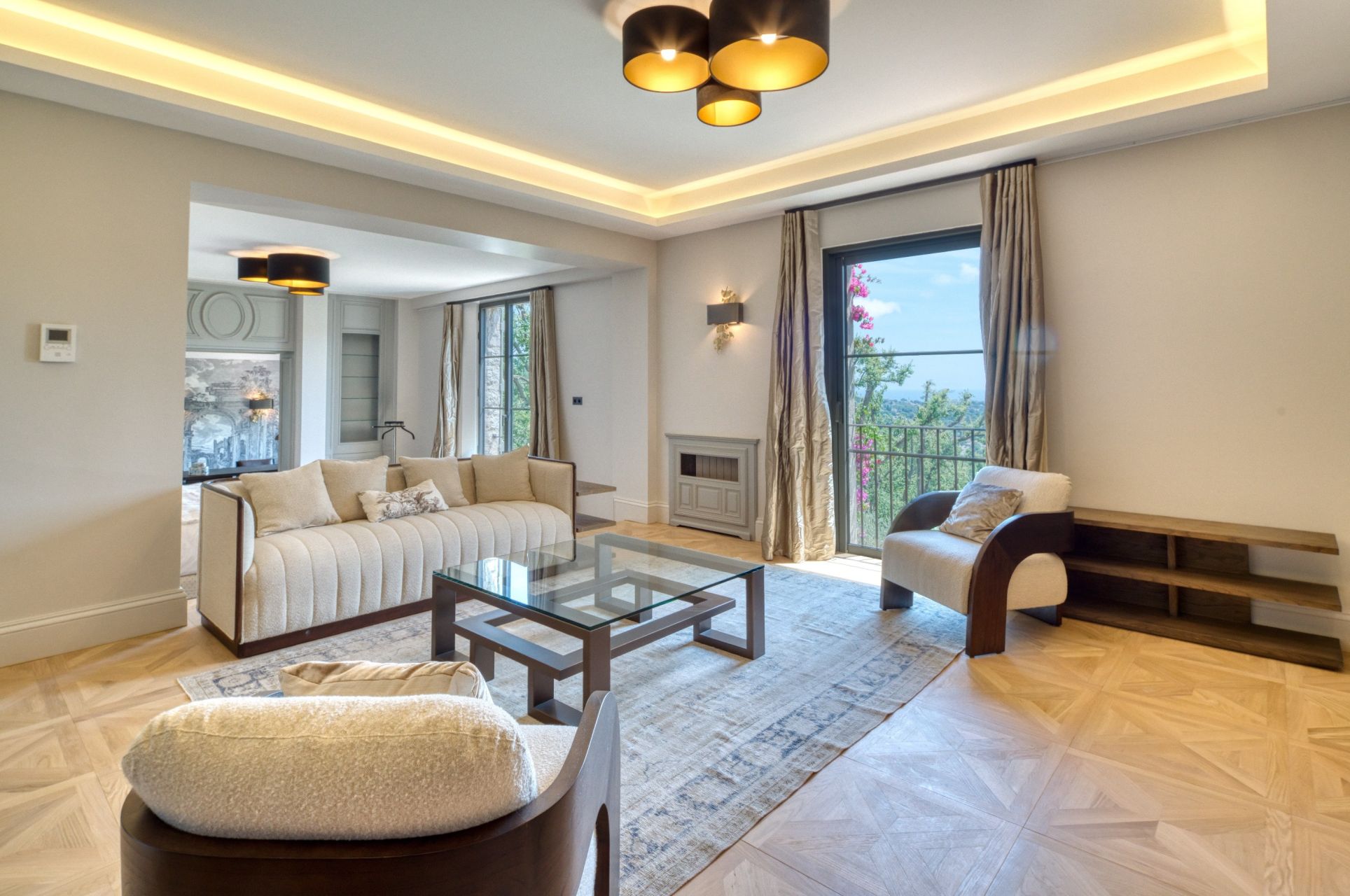 maison de maître 20 Pièces en vente sur MOUGINS (06250)