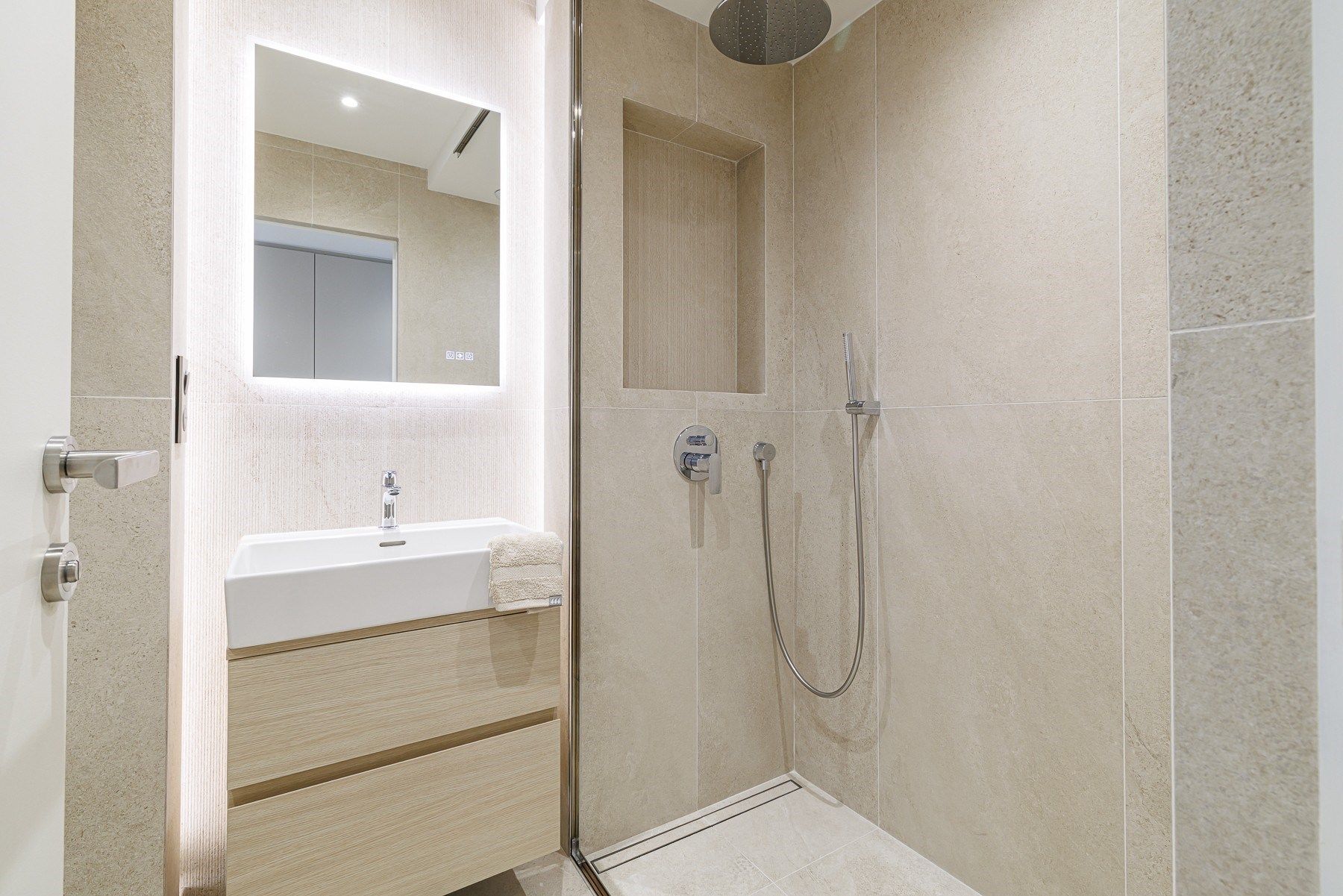 apartment 3 Rooms for sale on NICE (06000)