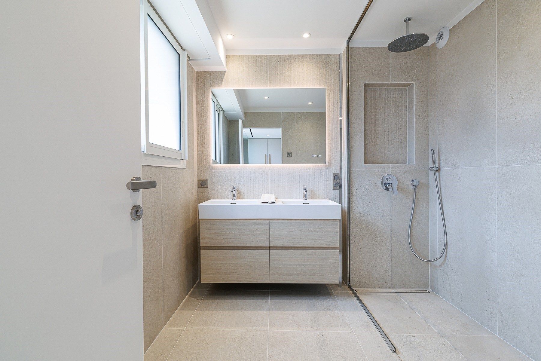 apartment 3 Rooms for sale on NICE (06000)