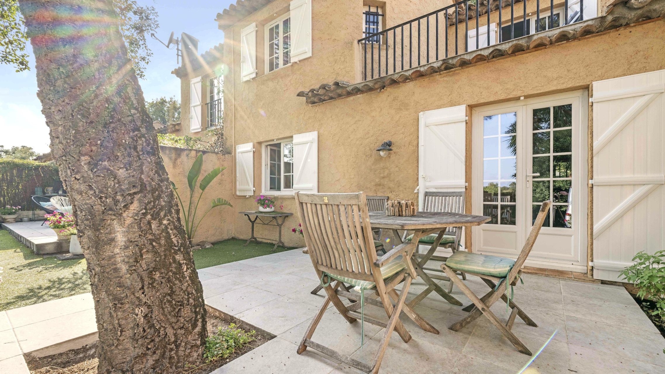 mazet 6 Rooms for sale on GRIMAUD (83310)