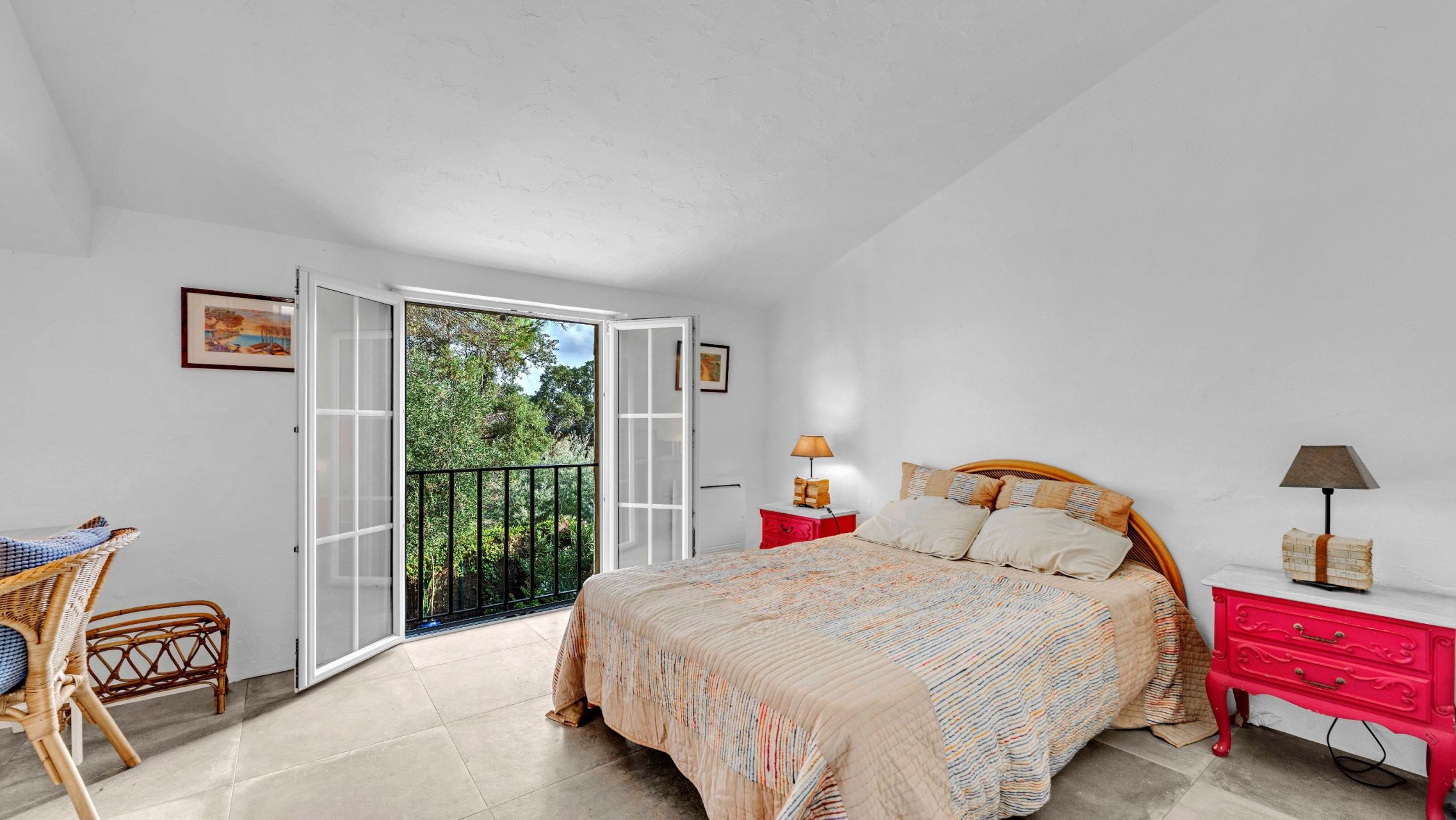 mazet 6 Rooms for sale on GRIMAUD (83310)