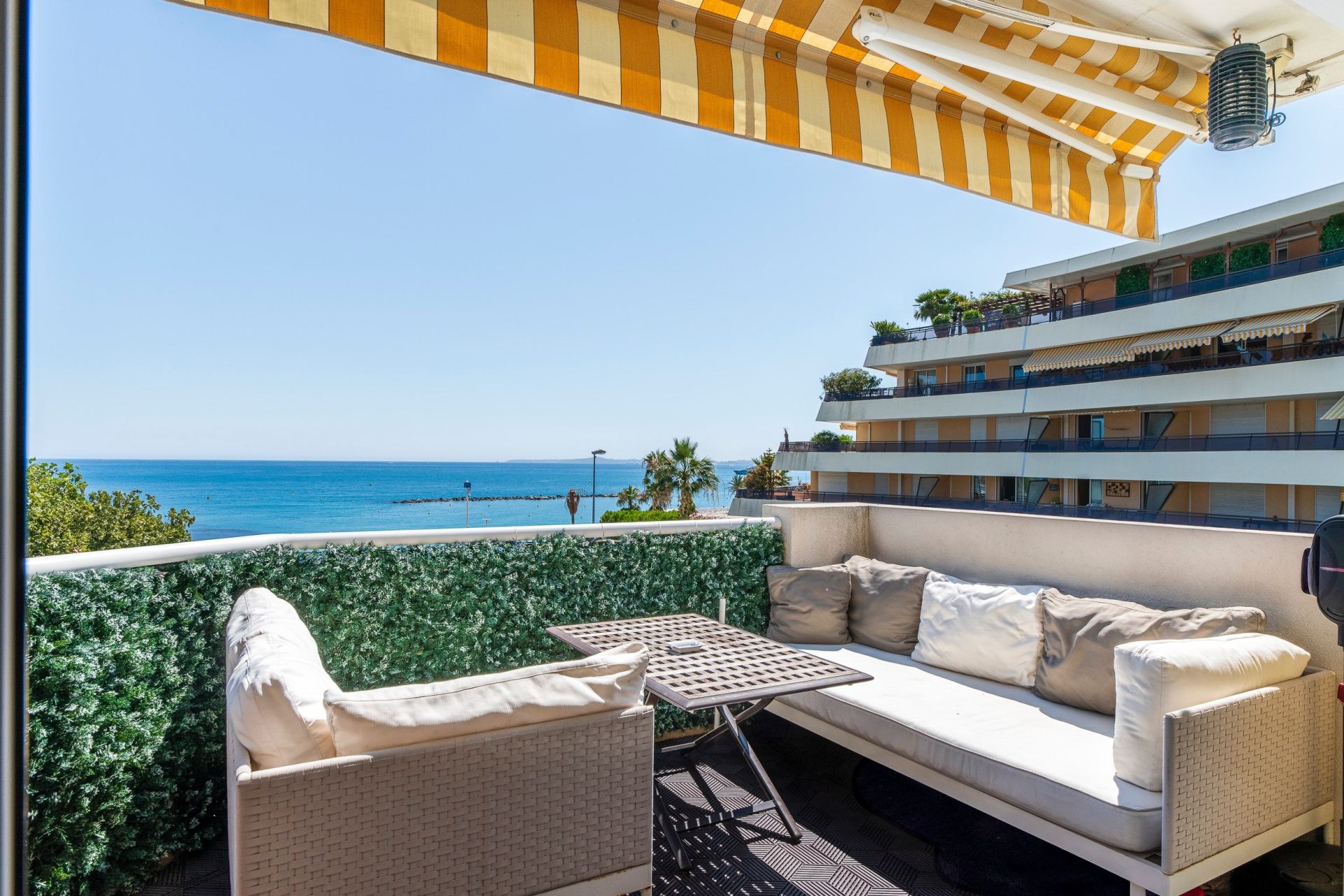 appartement 4 Pièces en vente sur ST LAURENT DU VAR (06700)