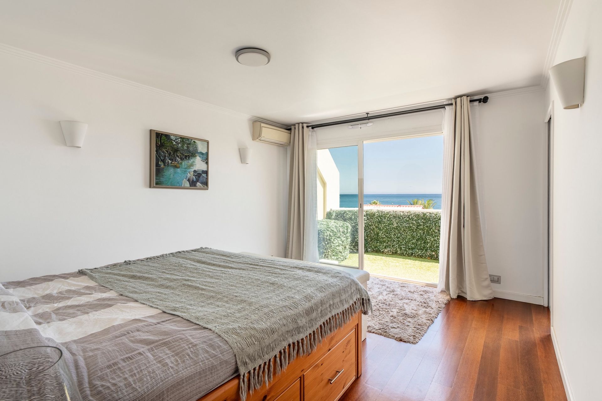 appartement 4 Pièces en vente sur ST LAURENT DU VAR (06700)