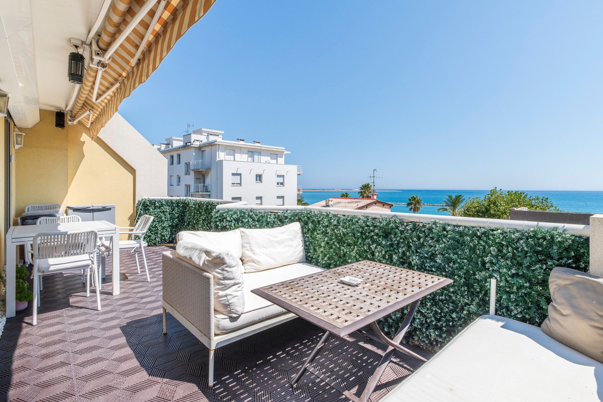 appartement 4 Pièces en vente sur ST LAURENT DU VAR (06700)