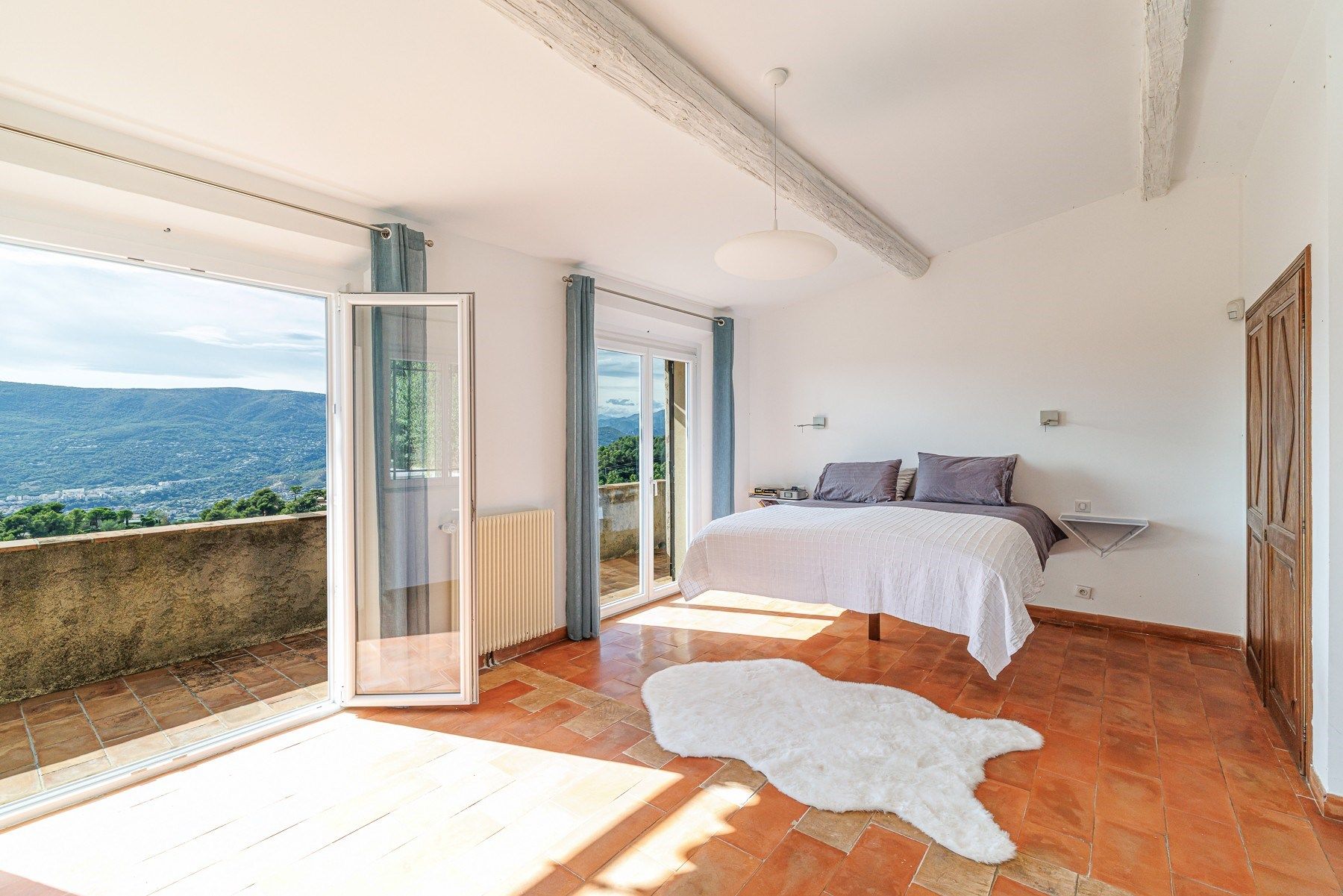 maison provençale 5 Pièces en vente sur ASPREMONT (06790)