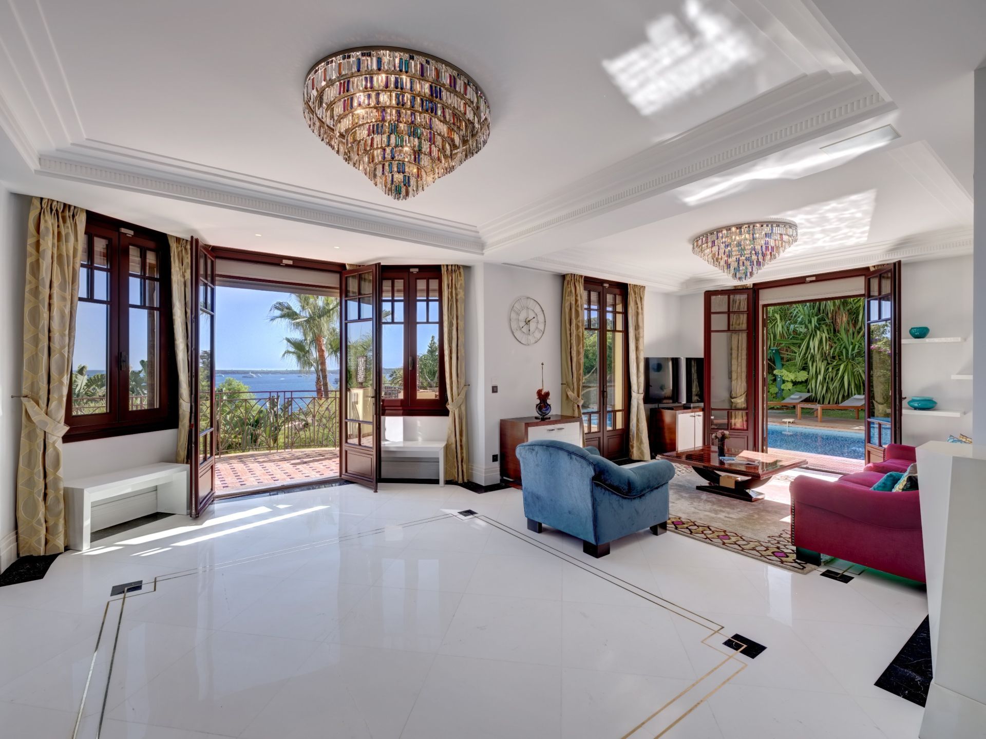 maison de maître 5 Pièces en vente sur VALLAURIS (06220)