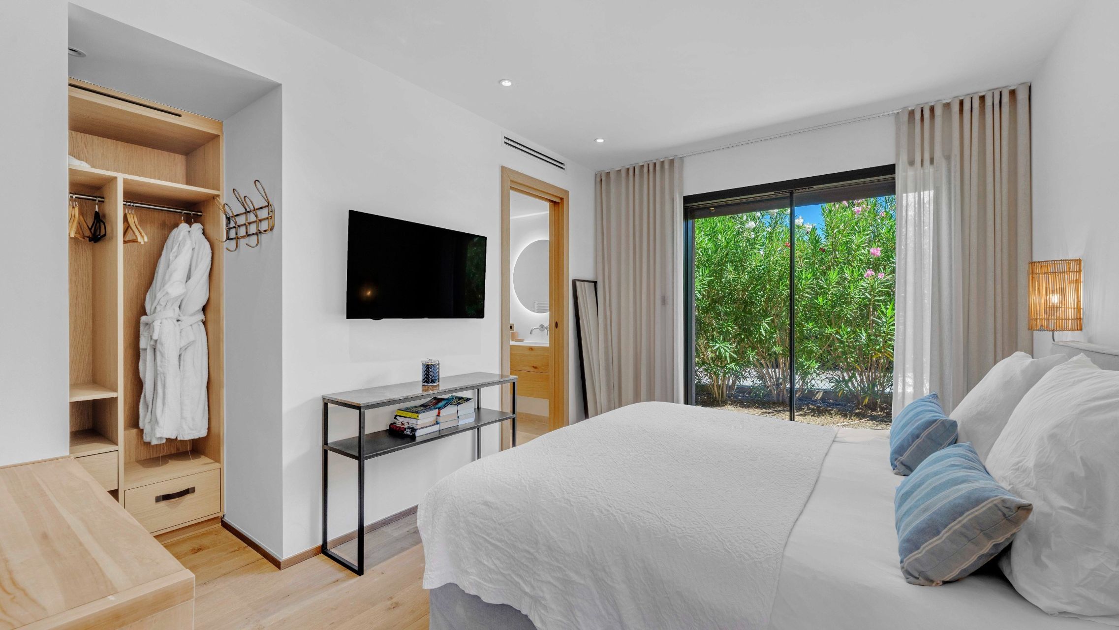 villa 6 Pièces en vente sur ST TROPEZ (83990)