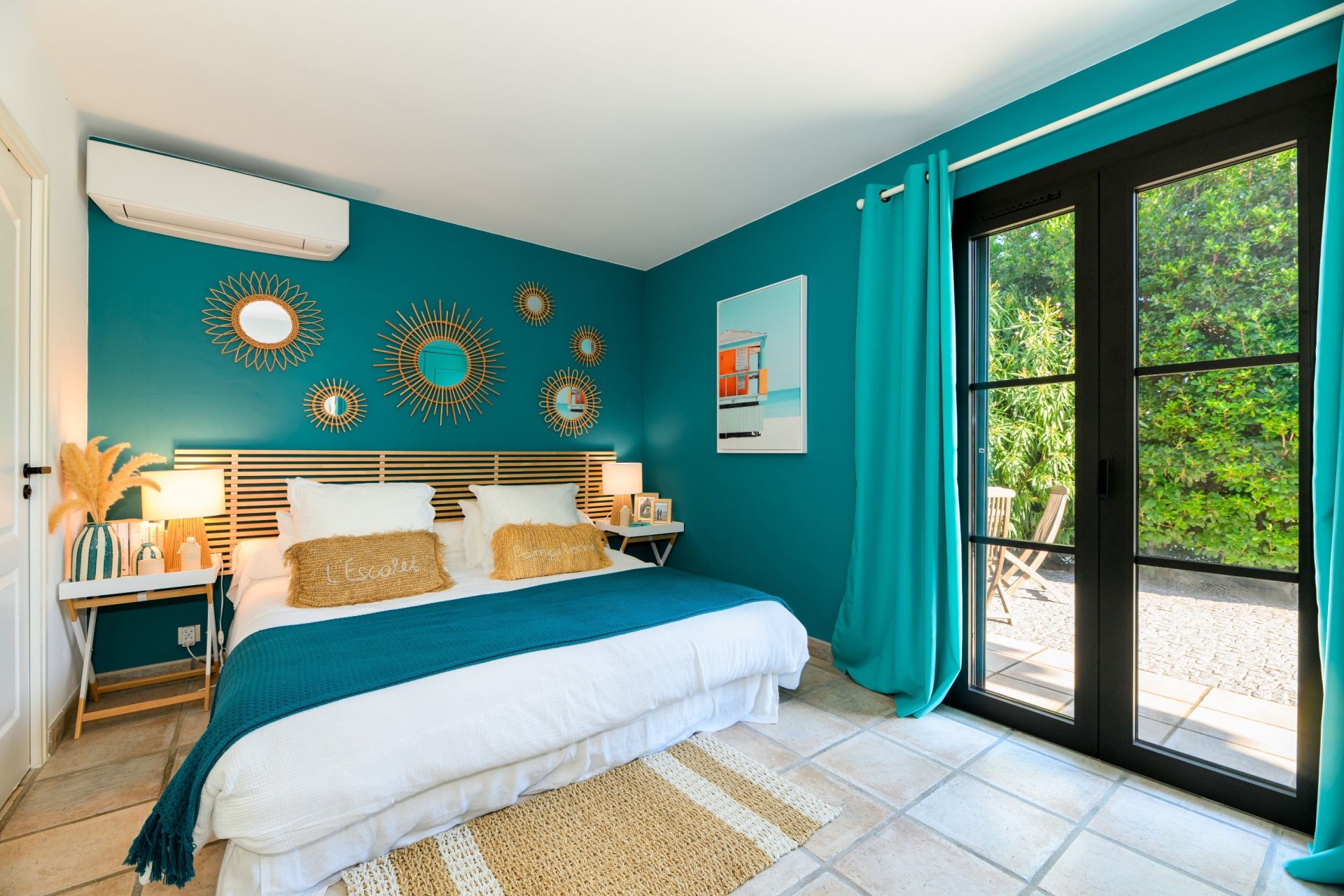 maison contemporaine 12 Pièces en vente sur STE MAXIME (83120)