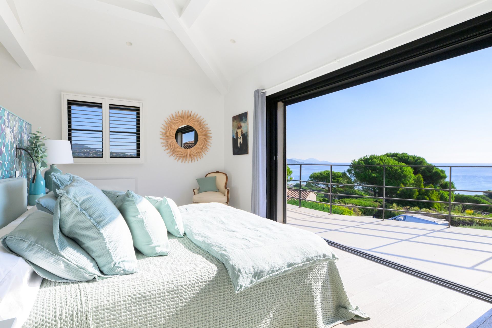 maison contemporaine 12 Pièces en vente sur STE MAXIME (83120)